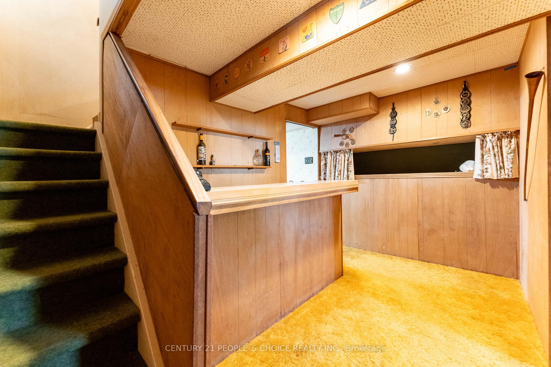 Photo 24 of 82 Hadrian Drive, Etobicoke, Elms-Old Rexdale — HOMEH
