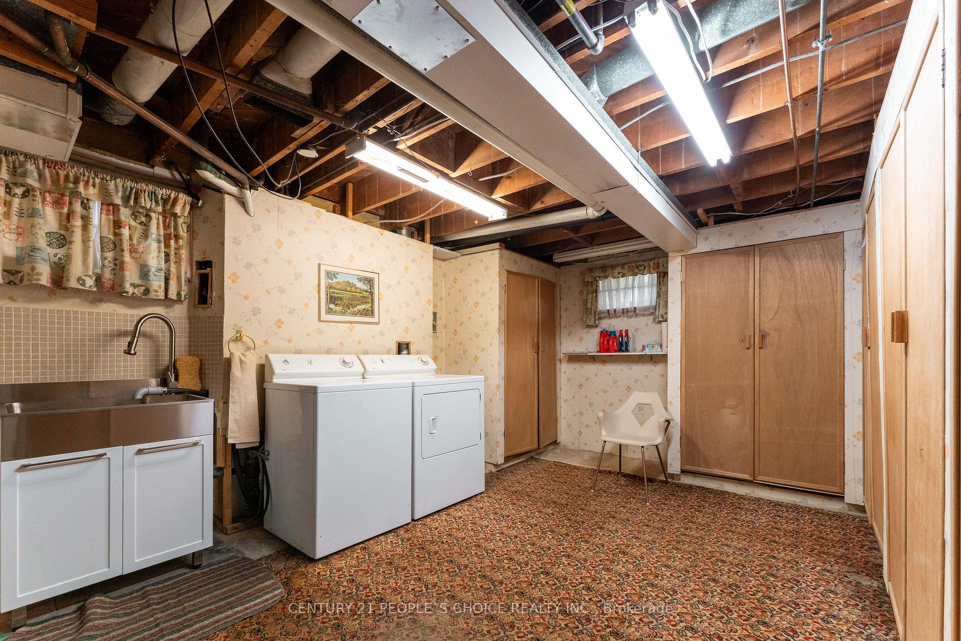 Photo 30 of 82 Hadrian Drive, Etobicoke, Elms-Old Rexdale — HOMEH