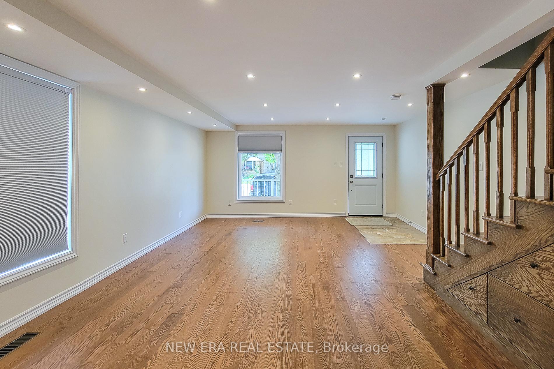 Photo 15 of 319 King Street W, Hamilton, Dundas — HOMEH