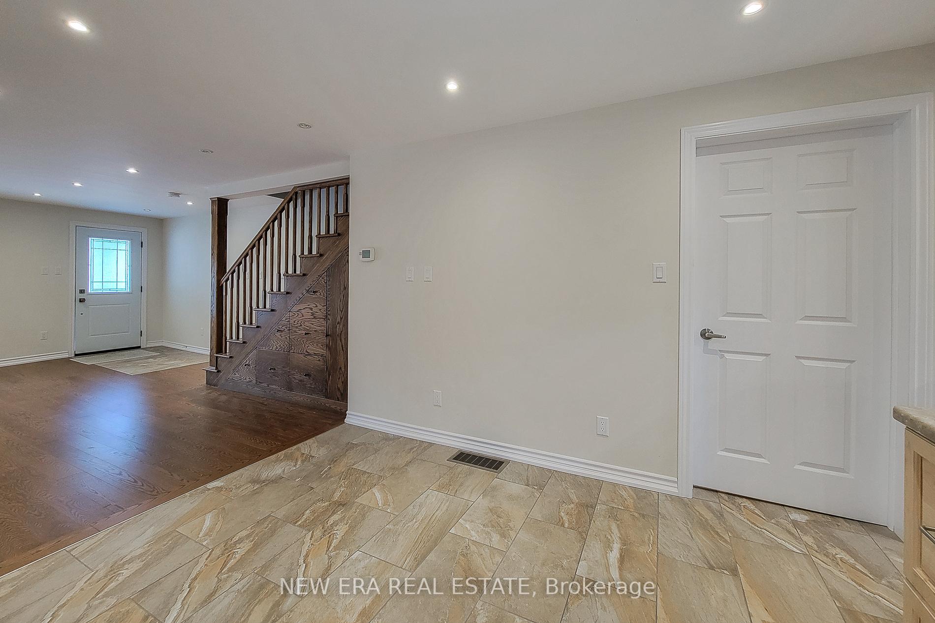 Photo 43 of 319 King Street W, Hamilton, Dundas — HOMEH