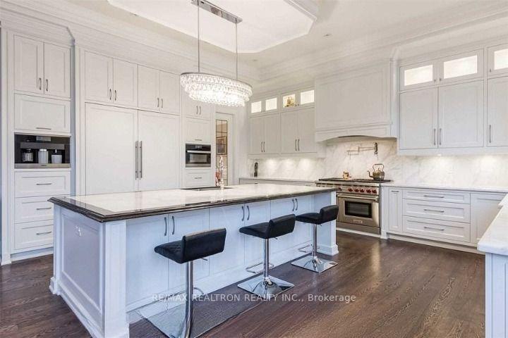 Photo 9 of 267 Arnold Avenue, Vaughan, Crestwood-Springfarm-Yorkhill — HOMEH