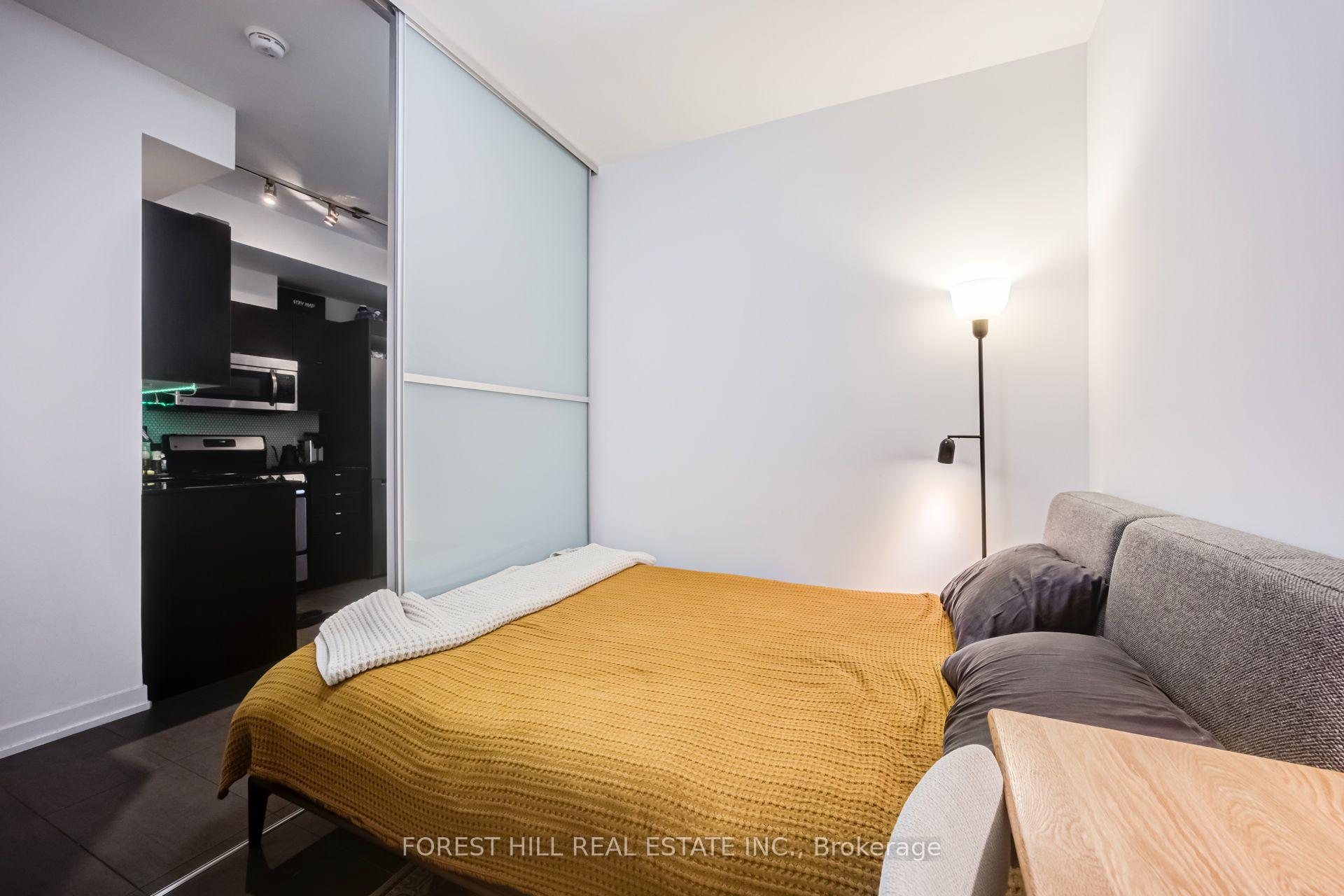 Photo 5 of Unit 2805, 170 Fort York Boulevard, Toronto, Waterfront Communities — HOMEH