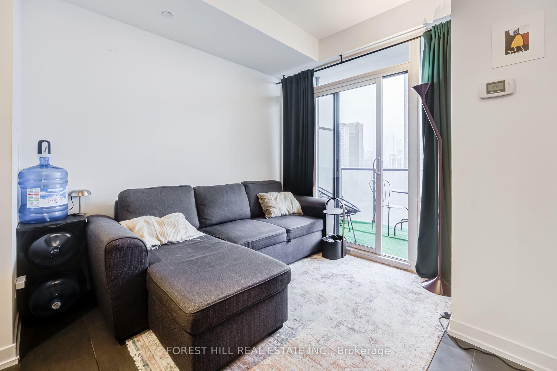 Photo 11 of Unit 2805, 170 Fort York Boulevard, Toronto, Waterfront Communities — HOMEH