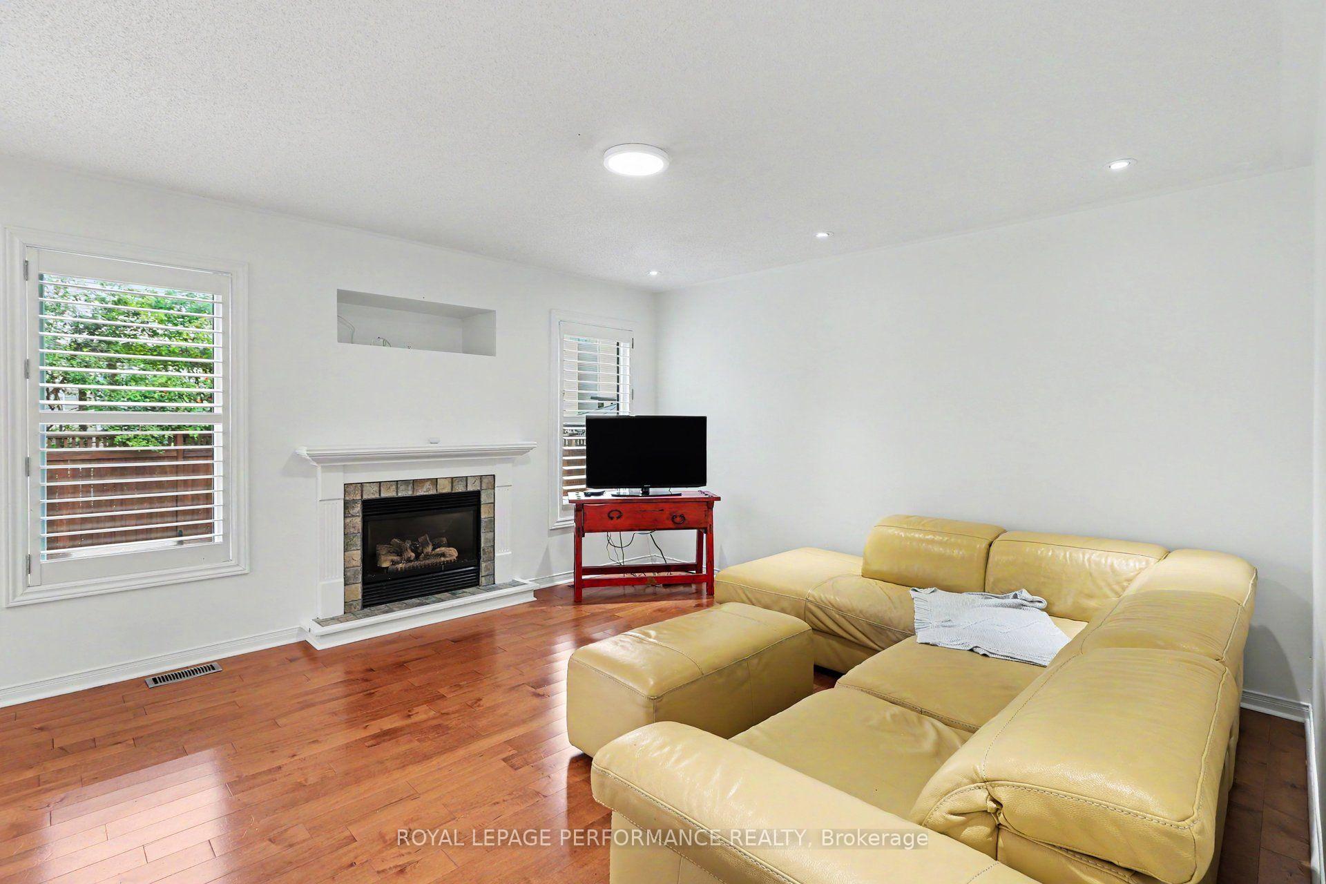 Photo 12 of 6020 Longleaf Drive, Ottawa, Chapel Hill South - Orleans Village — HOMEH