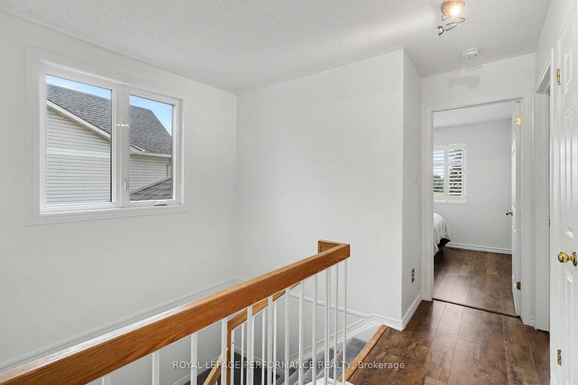 Photo 18 of 6020 Longleaf Drive, Ottawa, Chapel Hill South - Orleans Village — HOMEH