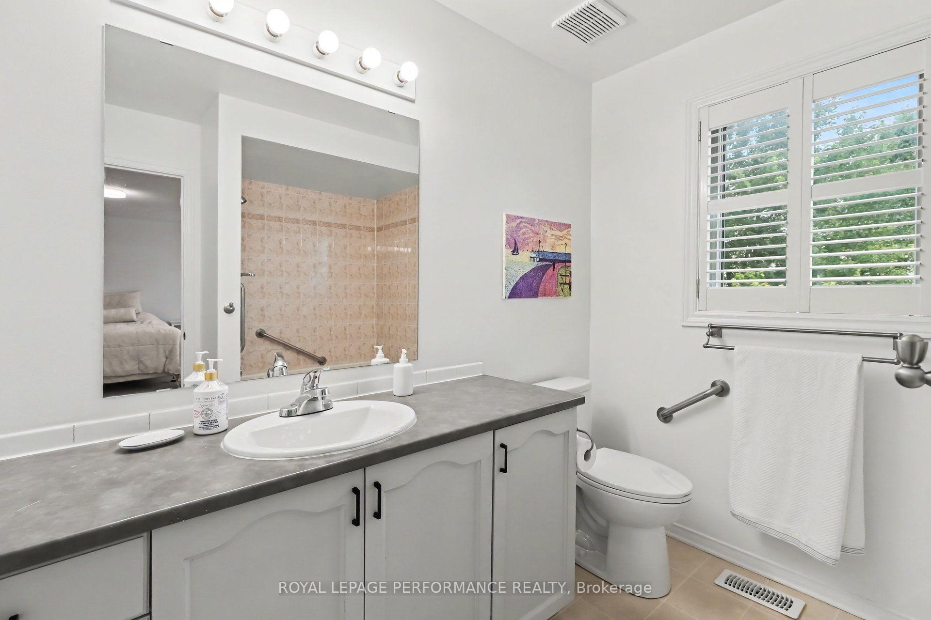 Photo 21 of 6020 Longleaf Drive, Ottawa, Chapel Hill South - Orleans Village — HOMEH