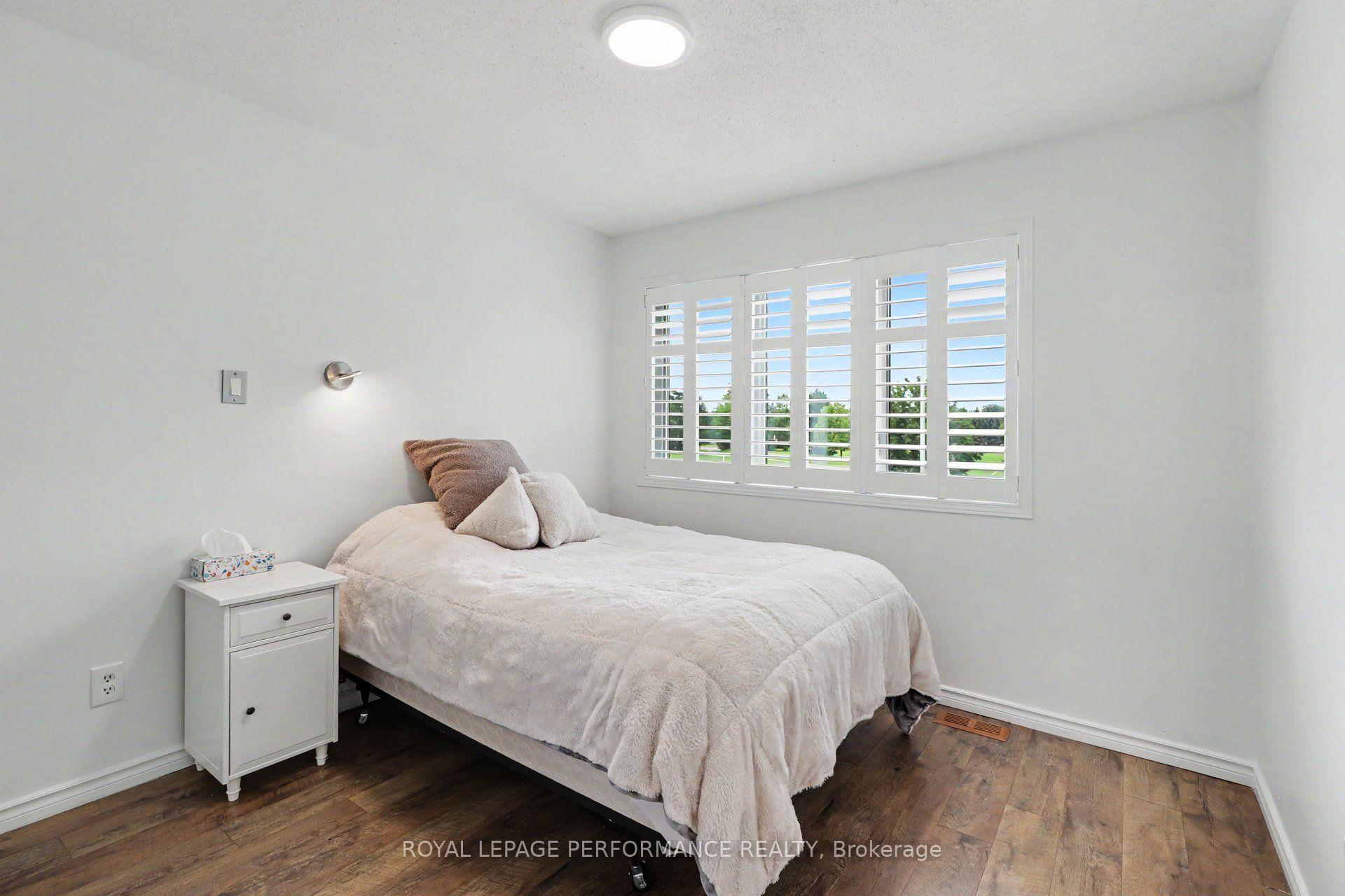 Photo 23 of 6020 Longleaf Drive, Ottawa, Chapel Hill South - Orleans Village — HOMEH