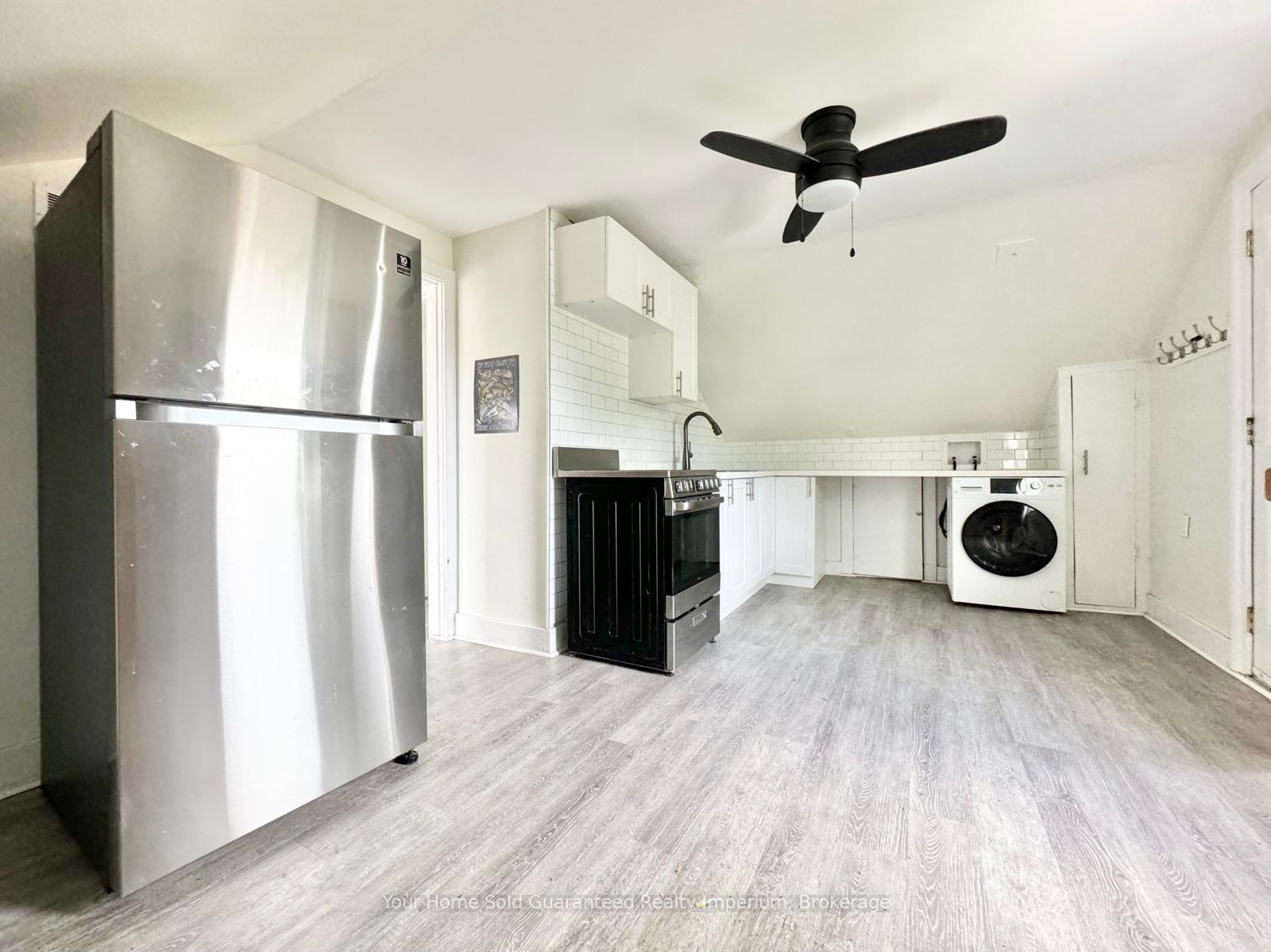 Photo 1 of Unit Upper, 232 Grantham Avenue, St. Catharines, Carlton/Bunting — HOMEH