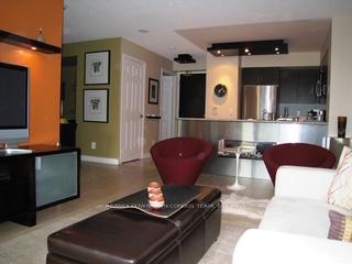 Photo 14 of Unit 1005, 30 Grand Trunk Crescent, Toronto, Waterfront Communities — HOMEH