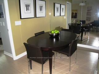 Photo 16 of Unit 1005, 30 Grand Trunk Crescent, Toronto, Waterfront Communities — HOMEH