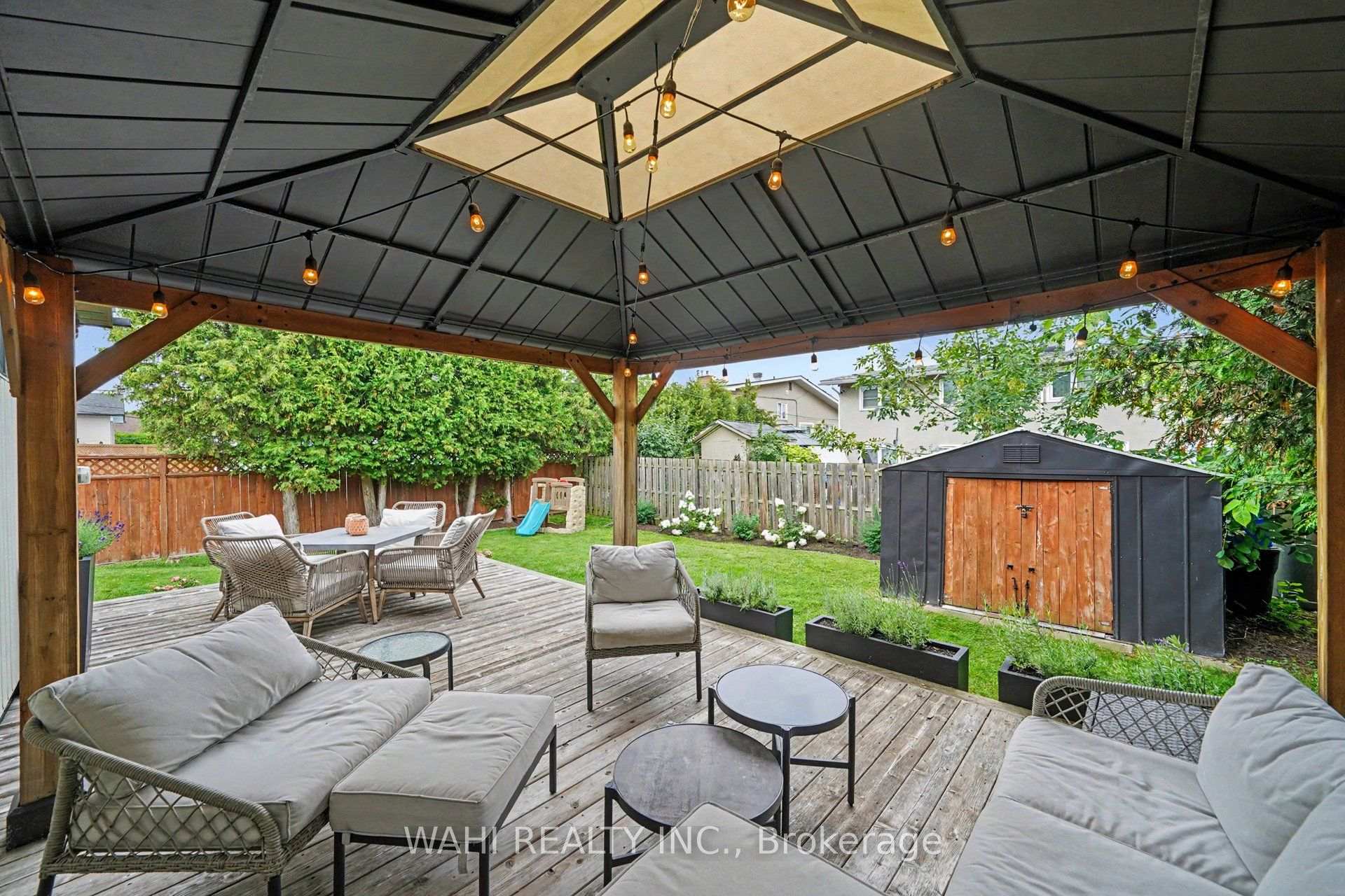 Photo 8 of 1820 Lorraine Avenue, Ottawa, Guildwood Estates - Urbandale Acres — HOMEH