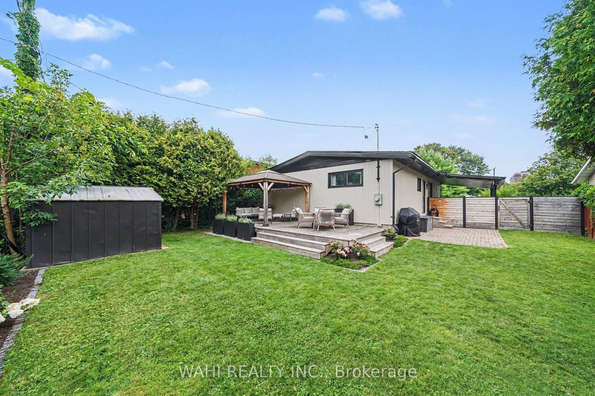 Photo 9 of 1820 Lorraine Avenue, Ottawa, Guildwood Estates - Urbandale Acres — HOMEH