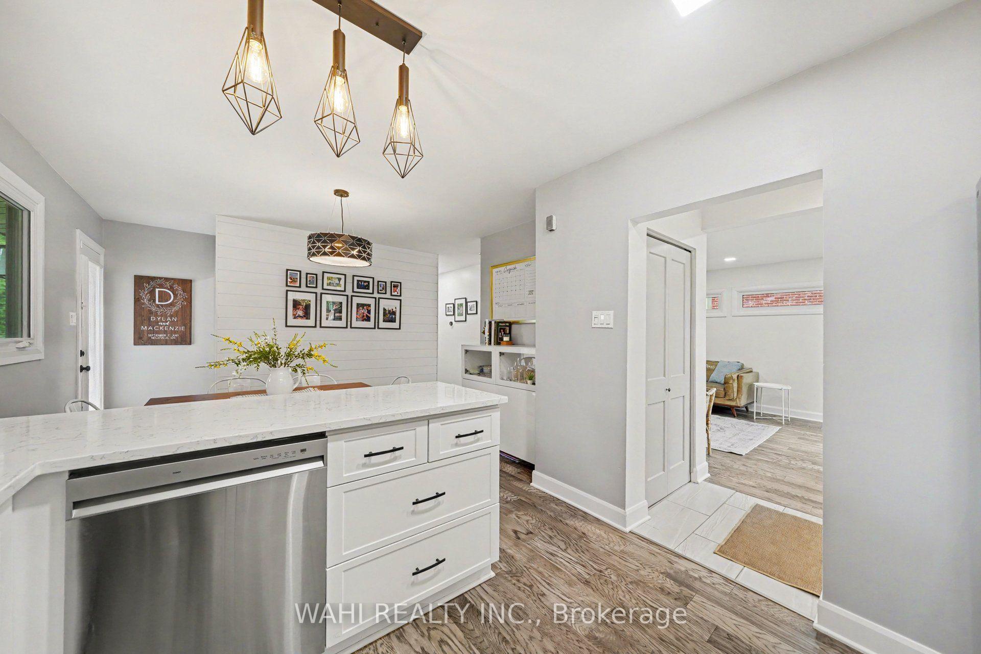 Photo 12 of 1820 Lorraine Avenue, Ottawa, Guildwood Estates - Urbandale Acres — HOMEH