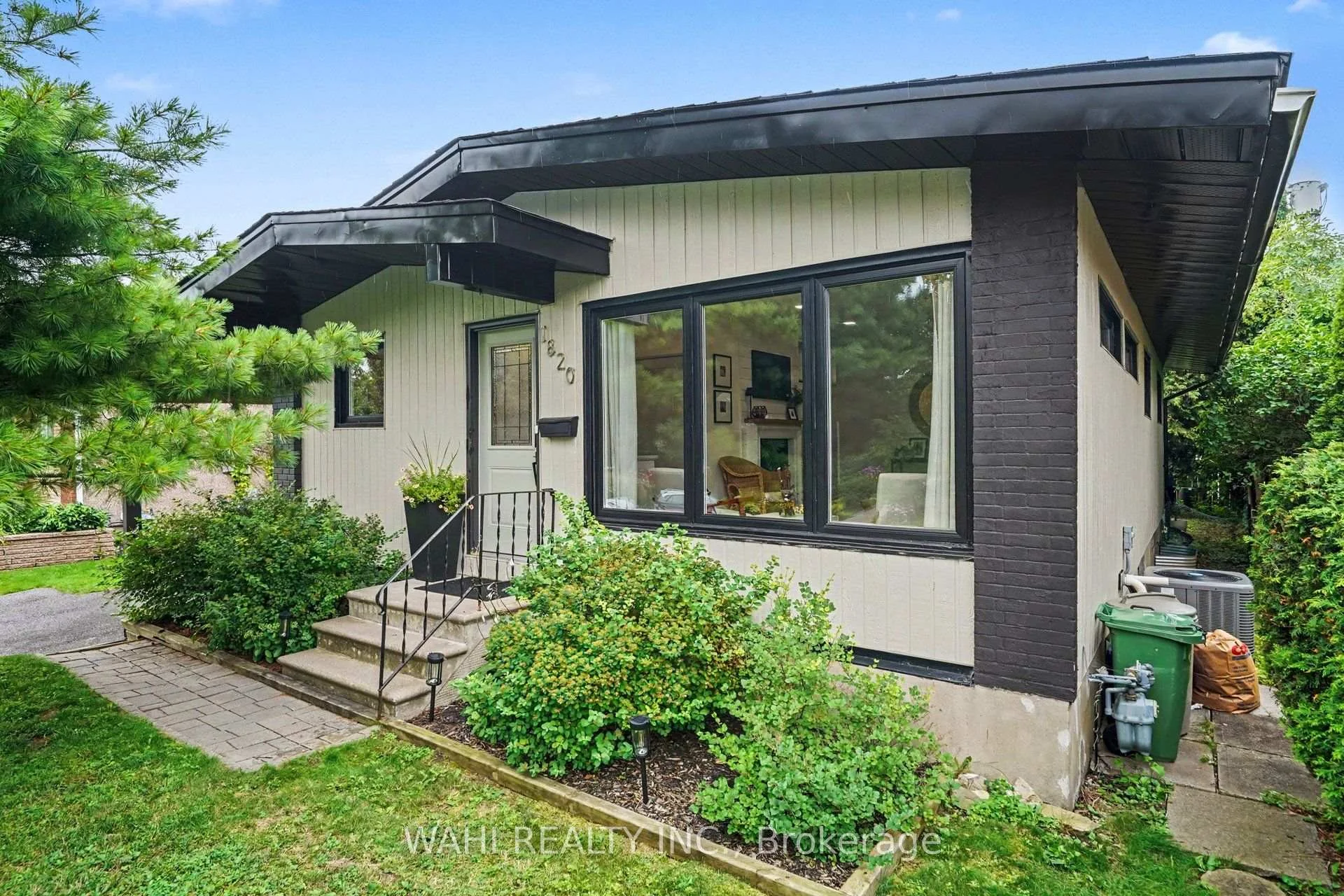 Photo 33 of 1820 Lorraine Avenue, Ottawa, Guildwood Estates - Urbandale Acres — HOMEH