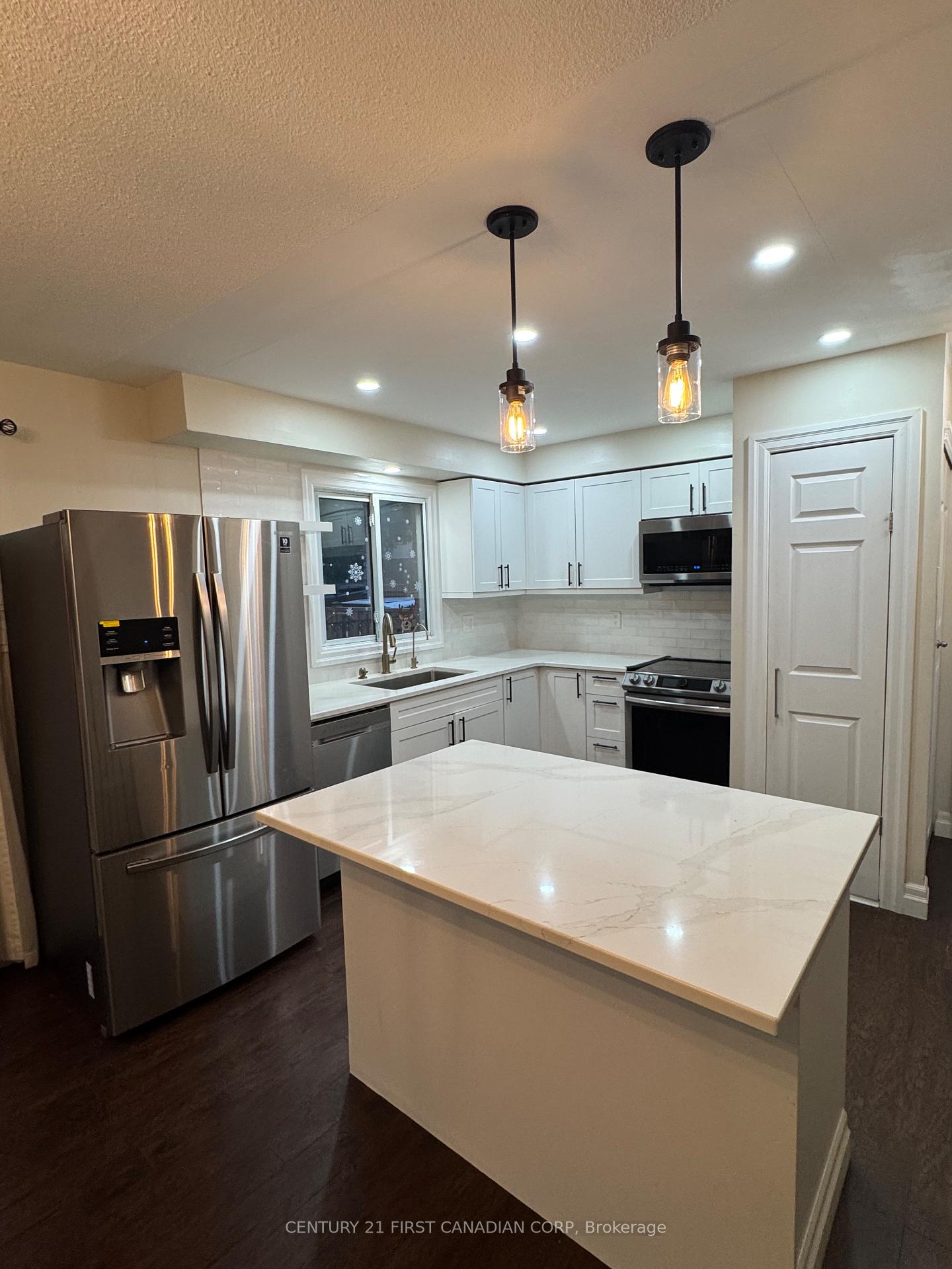 Photo 5 of Unit 6, 230 Clarke Road, London, East I — HOMEH