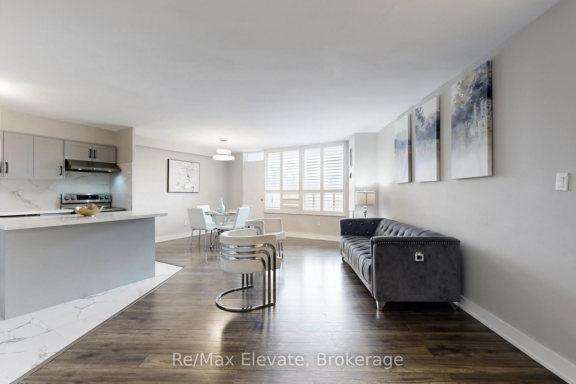 Photo 9 of Unit 406, 5 Shady Golfway, Toronto, Flemingdon Park — HOMEH