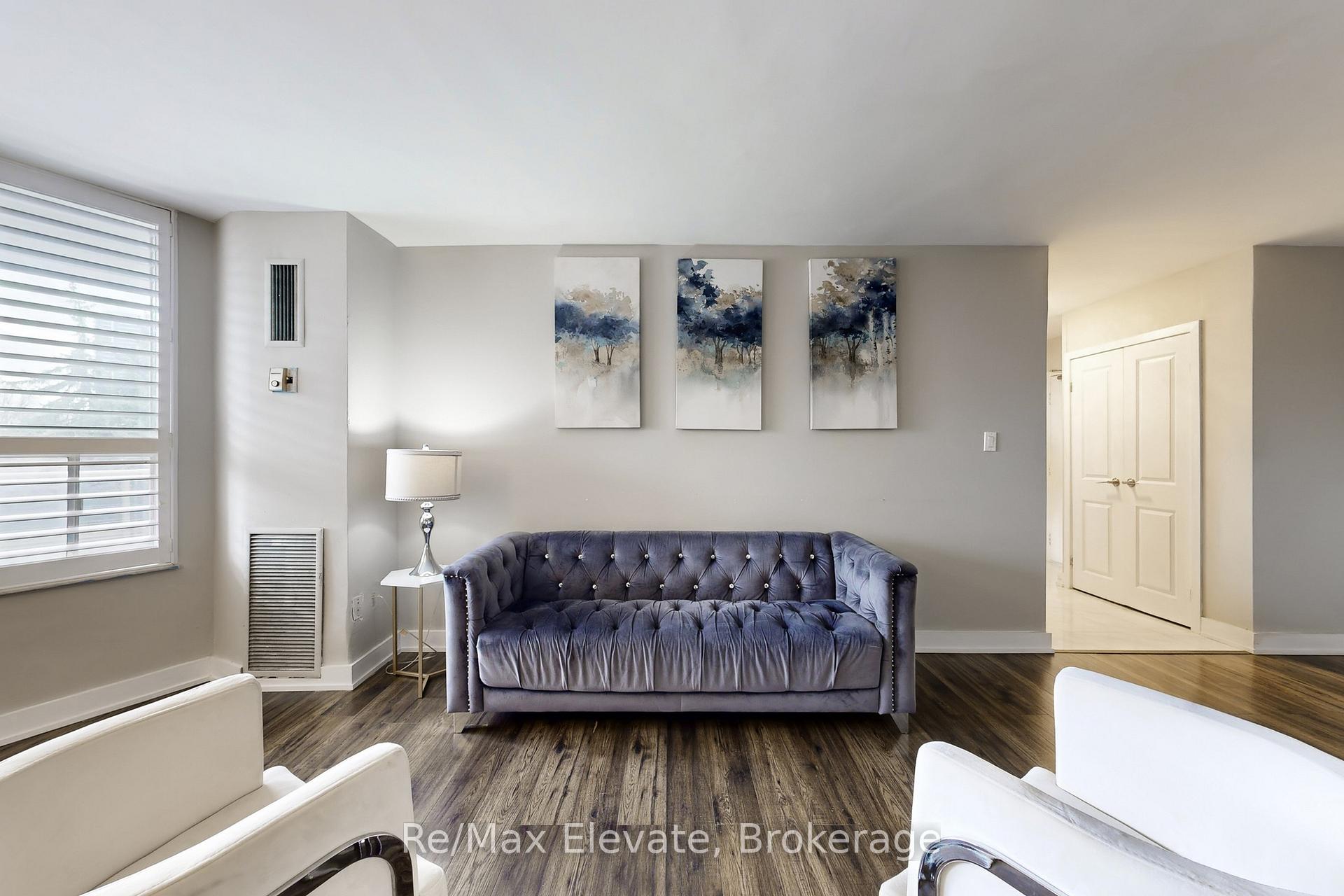 Photo 11 of Unit 406, 5 Shady Golfway, Toronto, Flemingdon Park — HOMEH