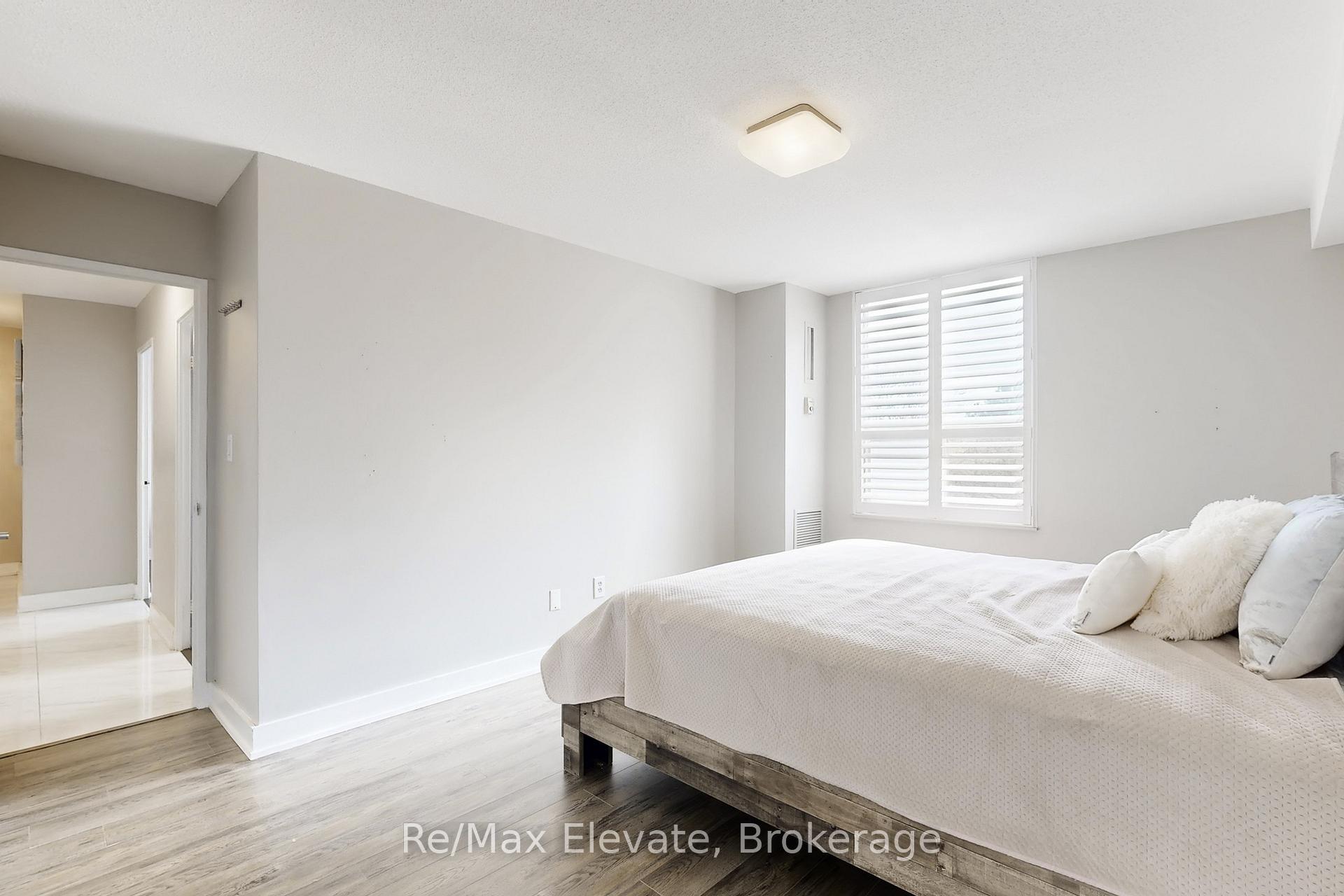 Photo 24 of Unit 406, 5 Shady Golfway, Toronto, Flemingdon Park — HOMEH