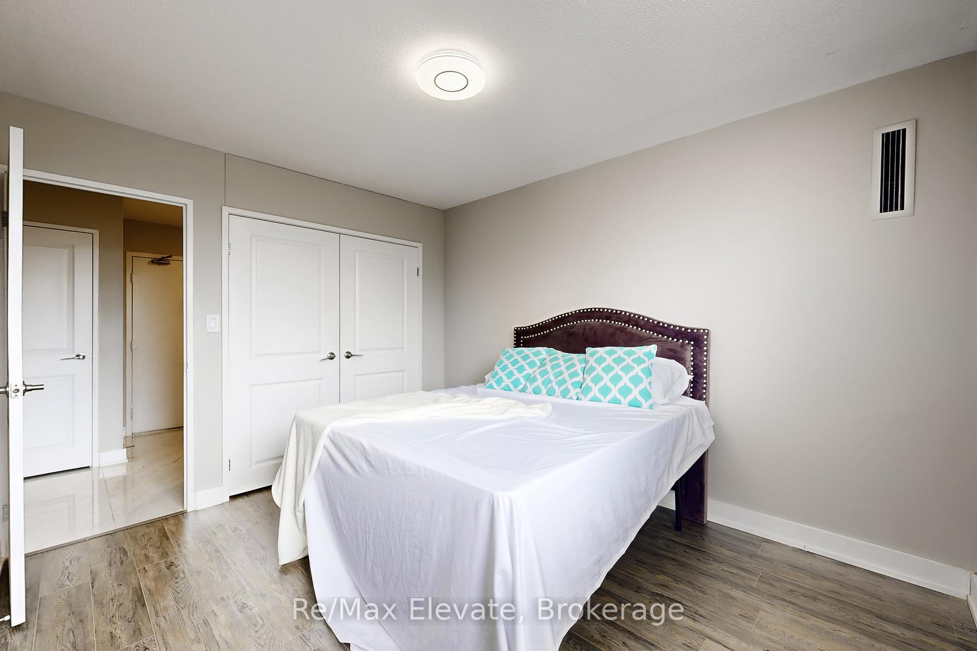 Photo 29 of Unit 406, 5 Shady Golfway, Toronto, Flemingdon Park — HOMEH