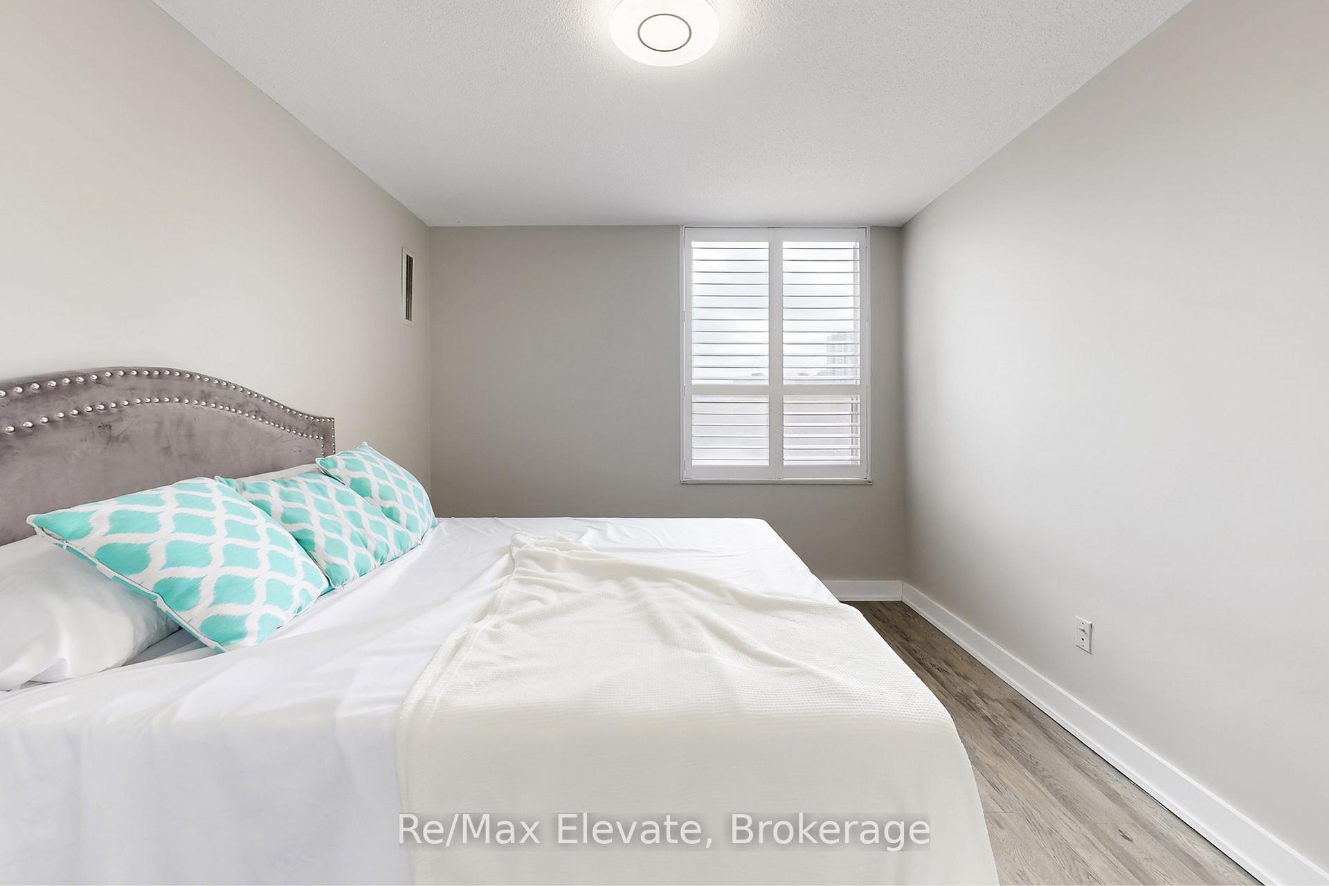 Photo 30 of Unit 406, 5 Shady Golfway, Toronto, Flemingdon Park — HOMEH