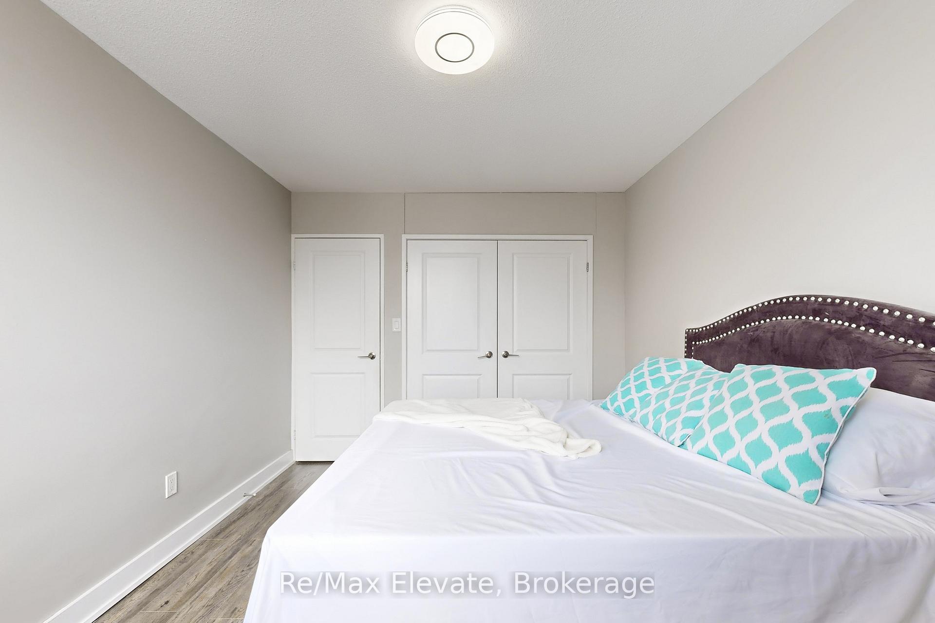 Photo 31 of Unit 406, 5 Shady Golfway, Toronto, Flemingdon Park — HOMEH