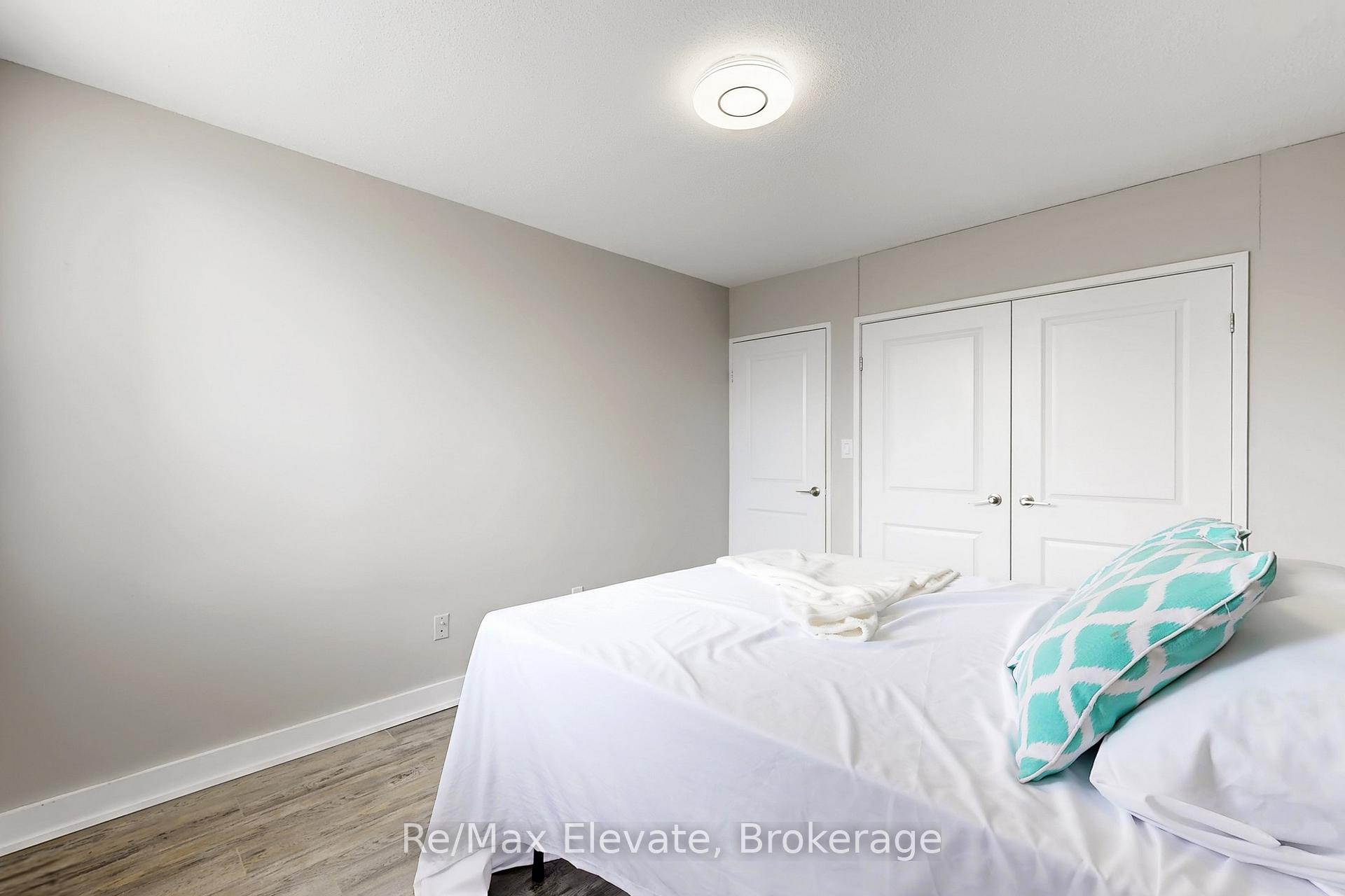 Photo 33 of Unit 406, 5 Shady Golfway, Toronto, Flemingdon Park — HOMEH