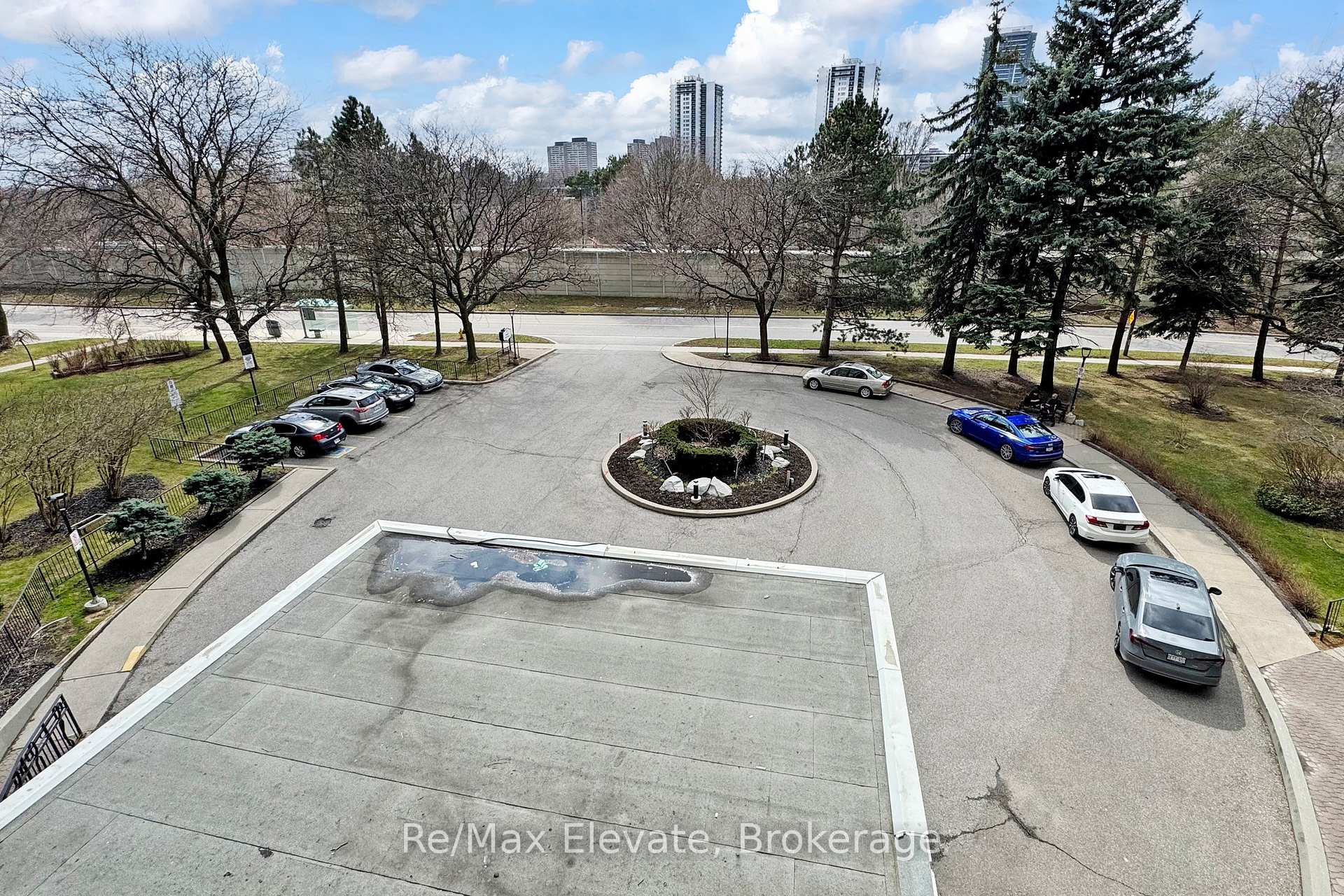 Photo 44 of Unit 406, 5 Shady Golfway, Toronto, Flemingdon Park — HOMEH