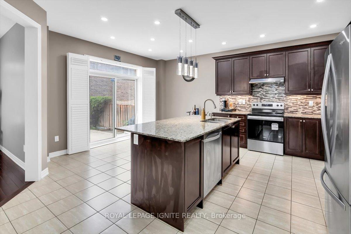 Photo 13 of 87 Richler Avenue, Vaughan, Kleinburg — HOMEH
