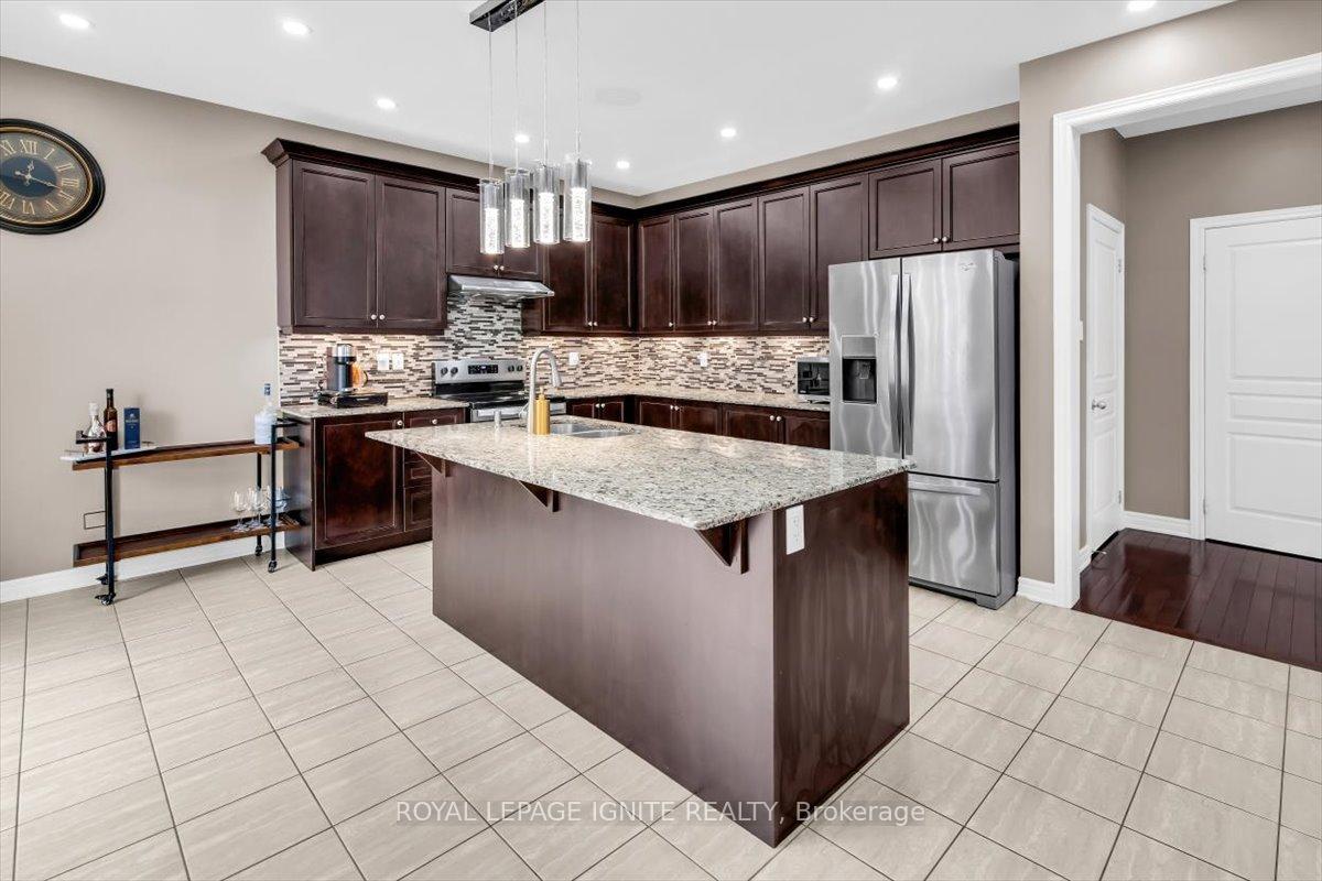 Photo 14 of 87 Richler Avenue, Vaughan, Kleinburg — HOMEH