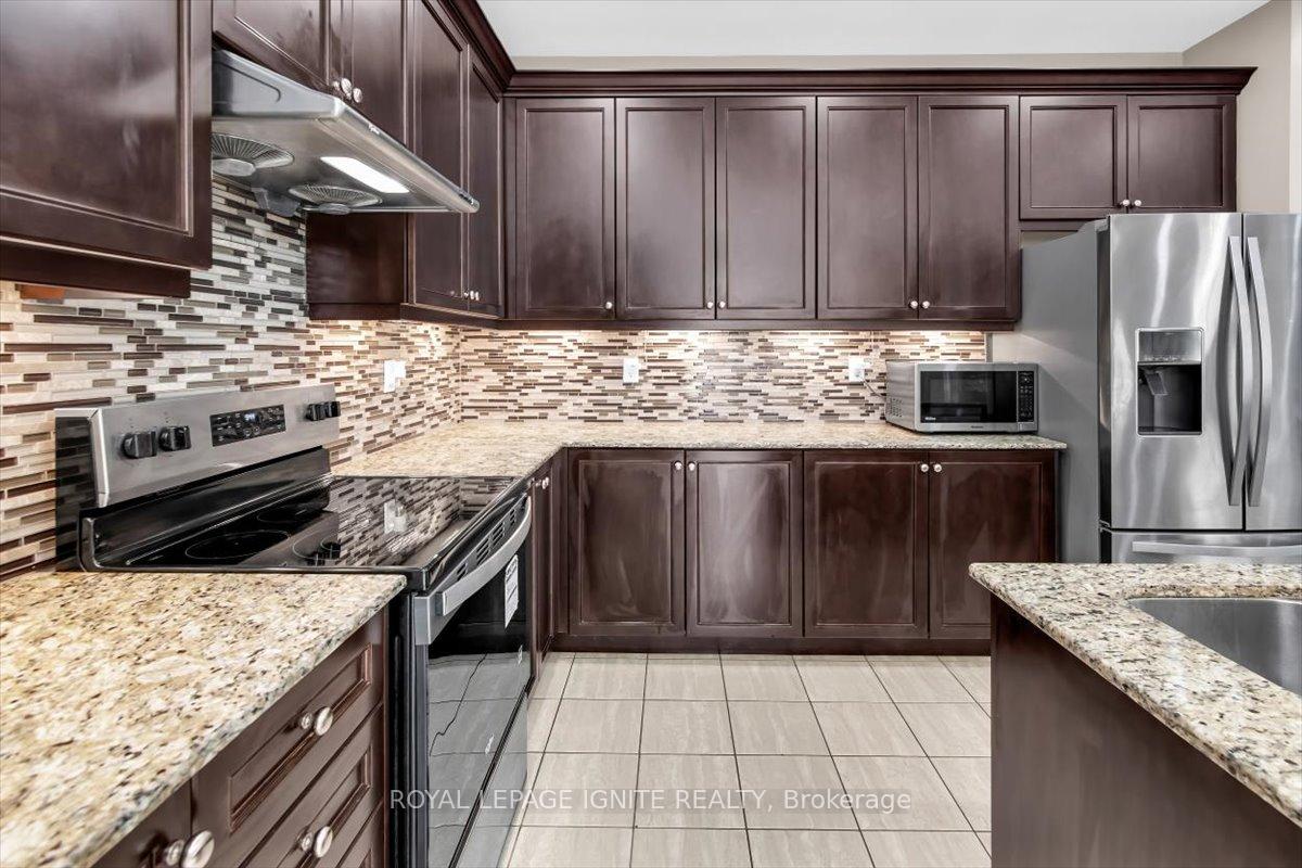 Photo 15 of 87 Richler Avenue, Vaughan, Kleinburg — HOMEH