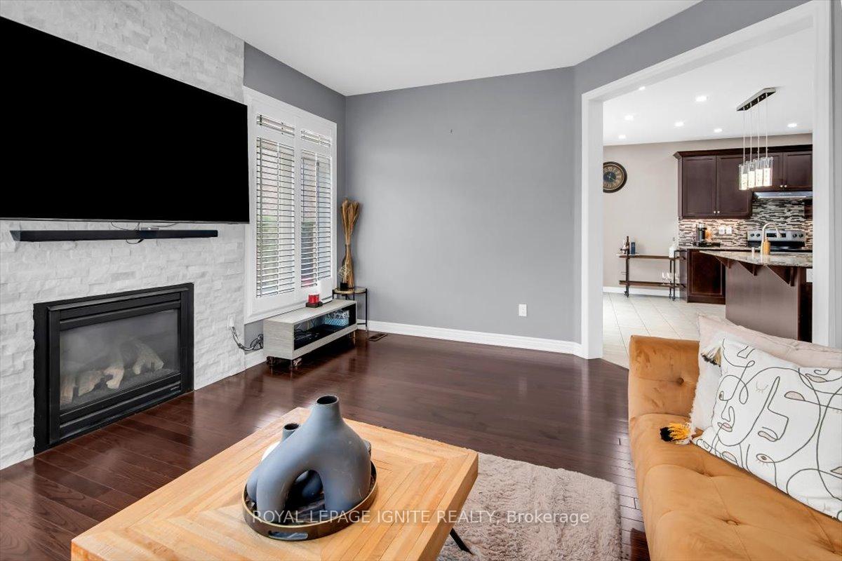 Photo 20 of 87 Richler Avenue, Vaughan, Kleinburg — HOMEH