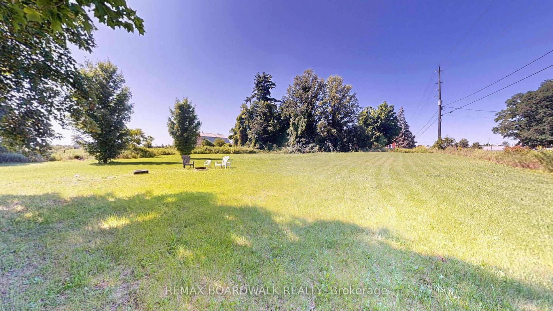 Photo 2 of 585 Fallbrook Road, Tay Valley, Bathurst/Burgess & Sherbrooke (Bathurst) Twp — HOMEH
