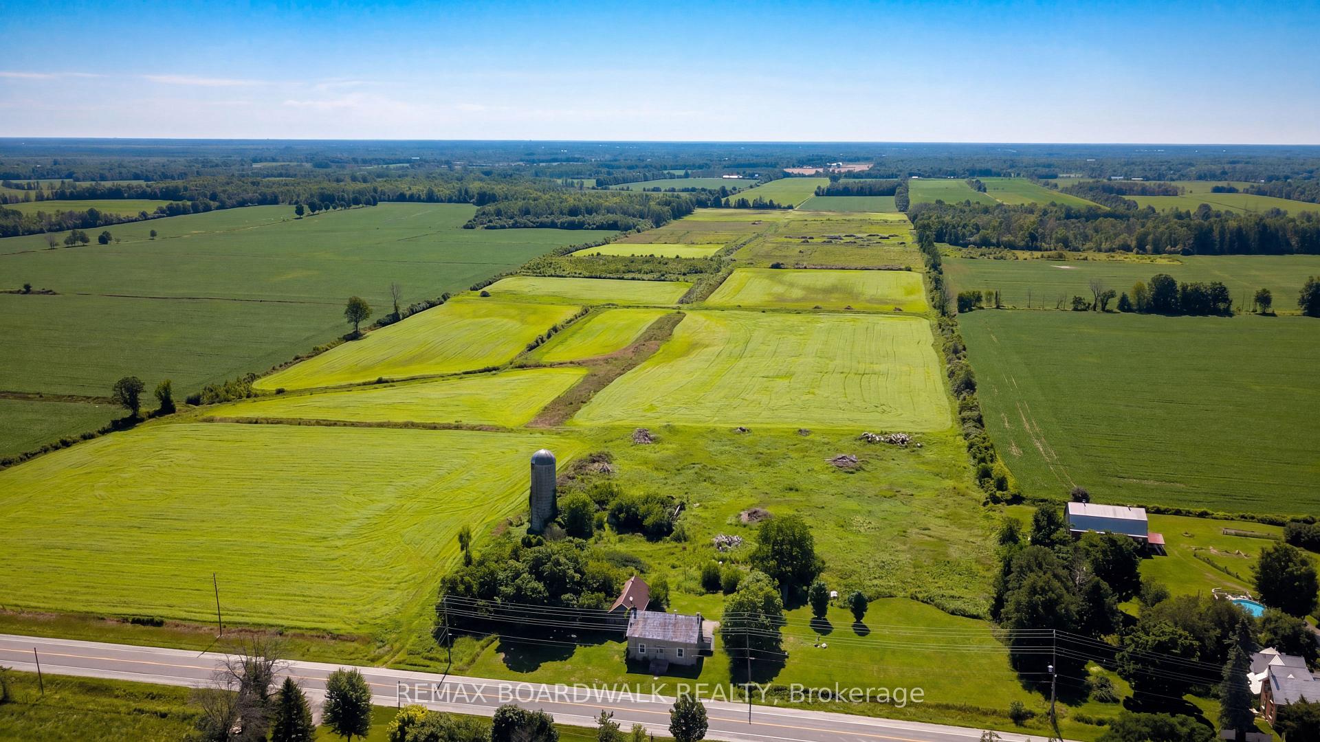 Photo 4 of 585 Fallbrook Road, Tay Valley, Bathurst/Burgess & Sherbrooke (Bathurst) Twp — HOMEH