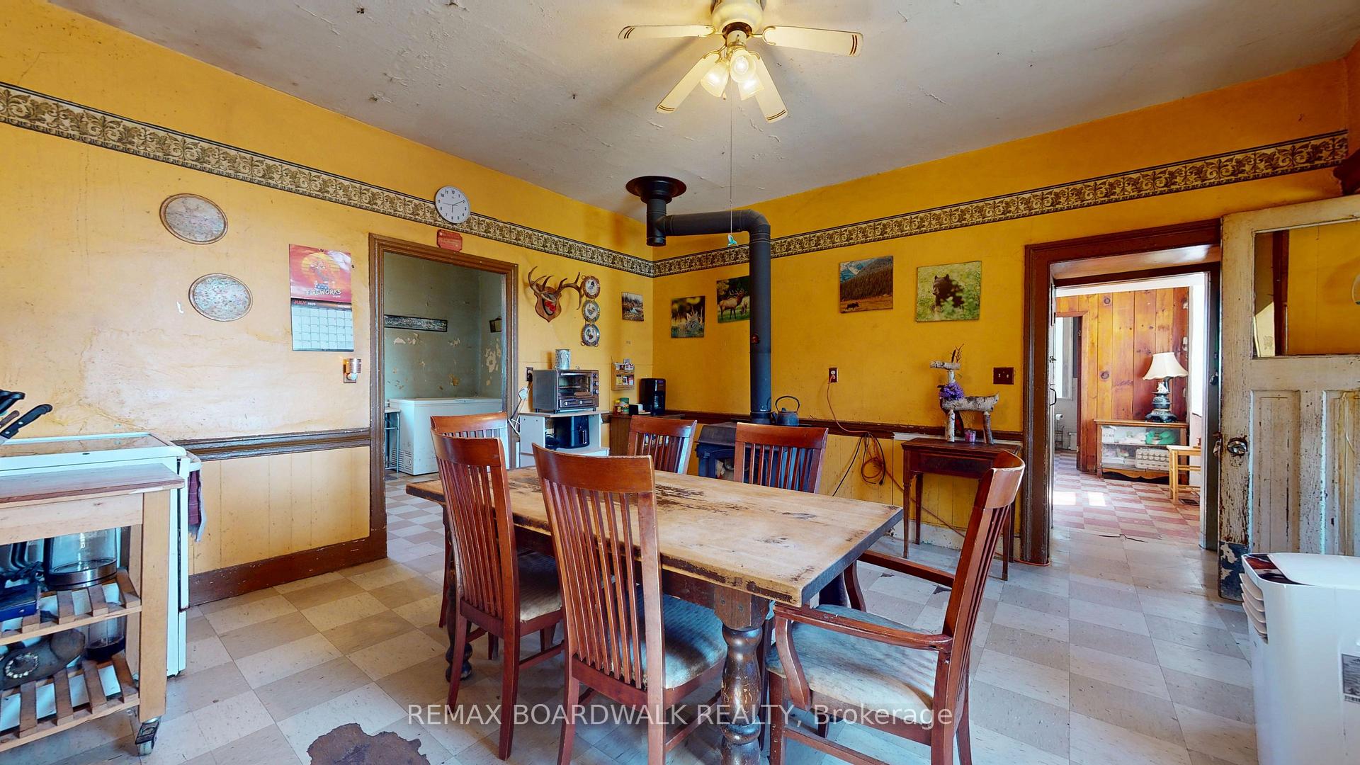 Photo 10 of 585 Fallbrook Road, Tay Valley, Bathurst/Burgess & Sherbrooke (Bathurst) Twp — HOMEH