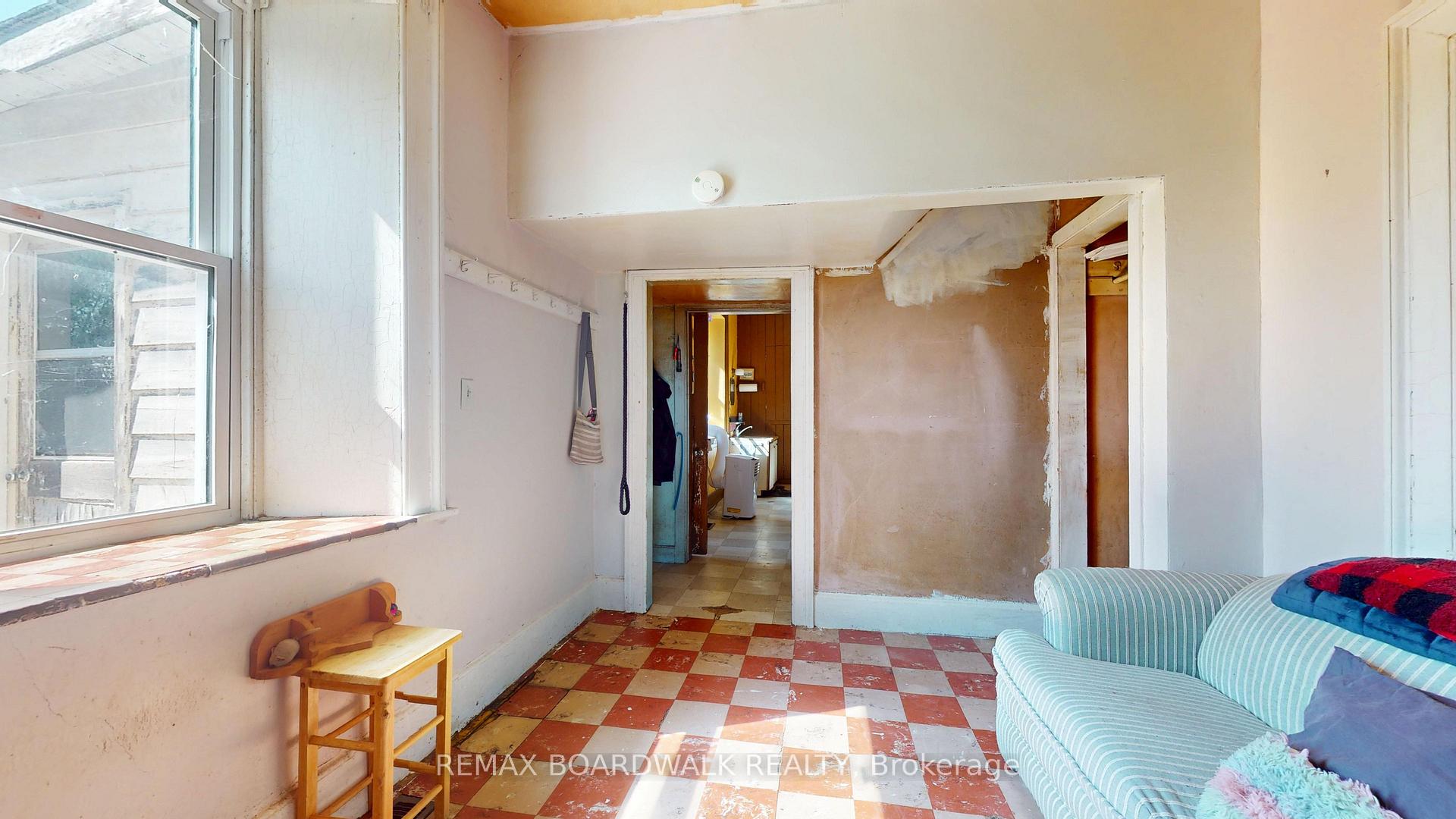 Photo 13 of 585 Fallbrook Road, Tay Valley, Bathurst/Burgess & Sherbrooke (Bathurst) Twp — HOMEH