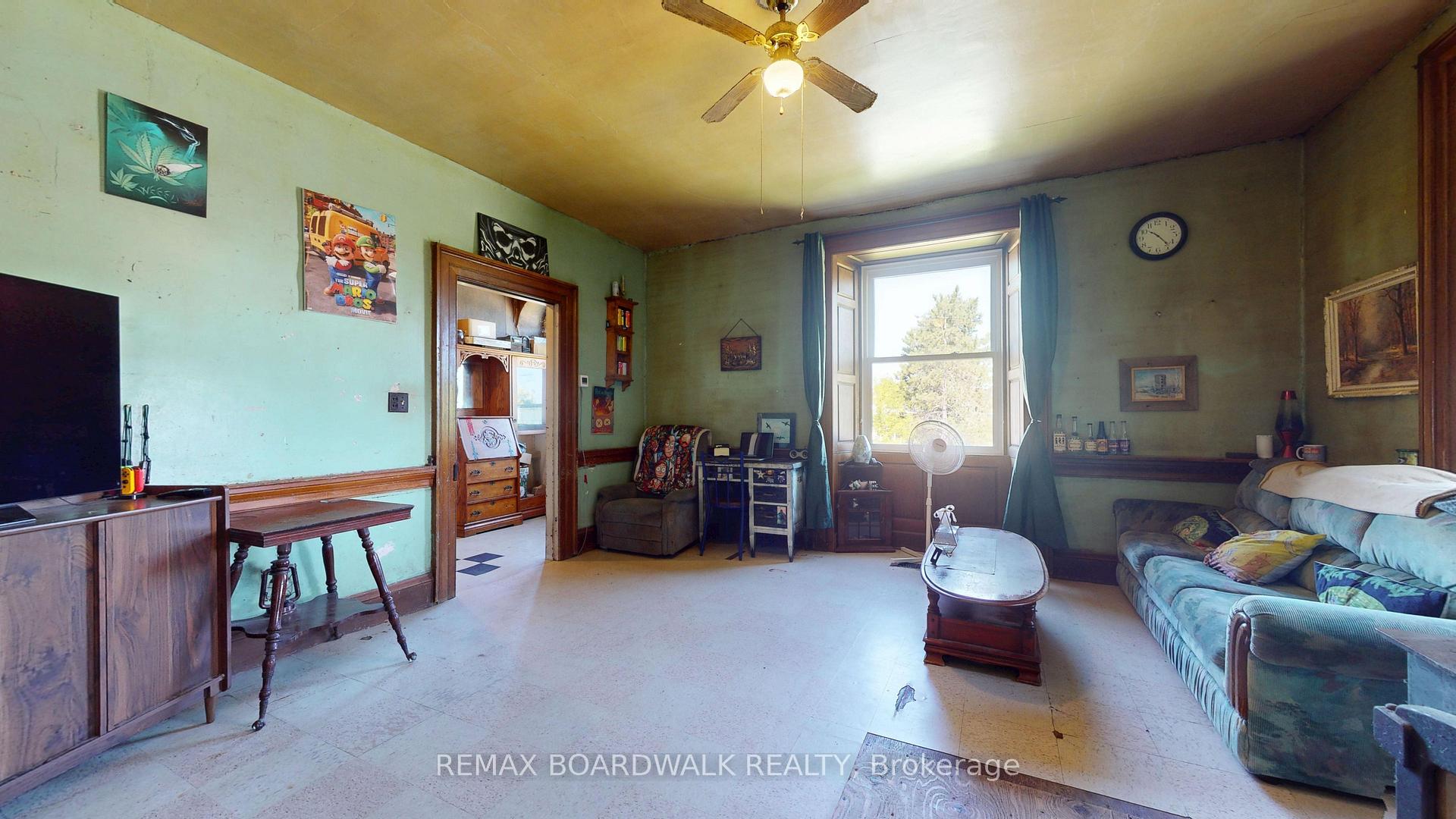 Photo 16 of 585 Fallbrook Road, Tay Valley, Bathurst/Burgess & Sherbrooke (Bathurst) Twp — HOMEH