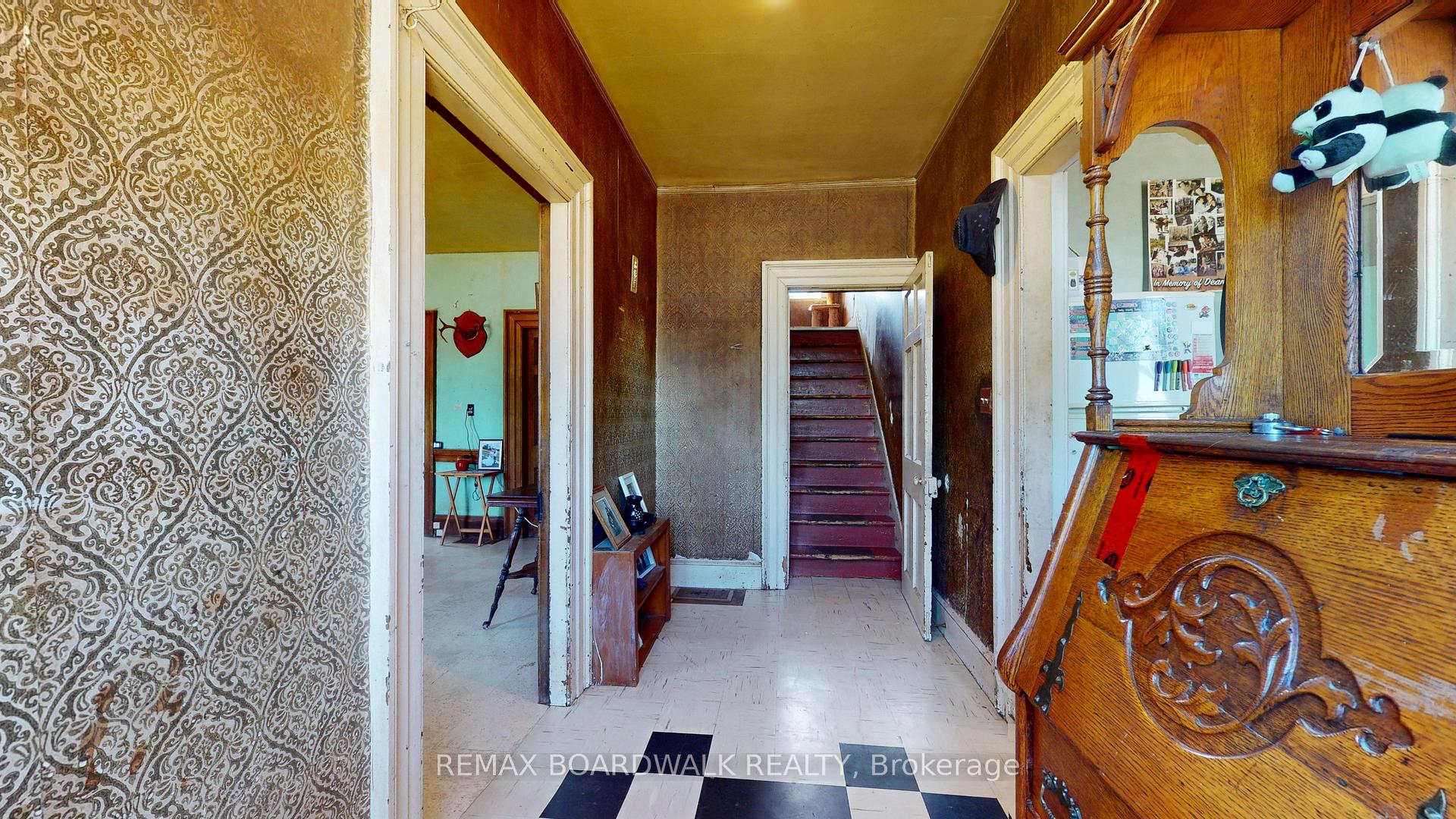 Photo 23 of 585 Fallbrook Road, Tay Valley, Bathurst/Burgess & Sherbrooke (Bathurst) Twp — HOMEH