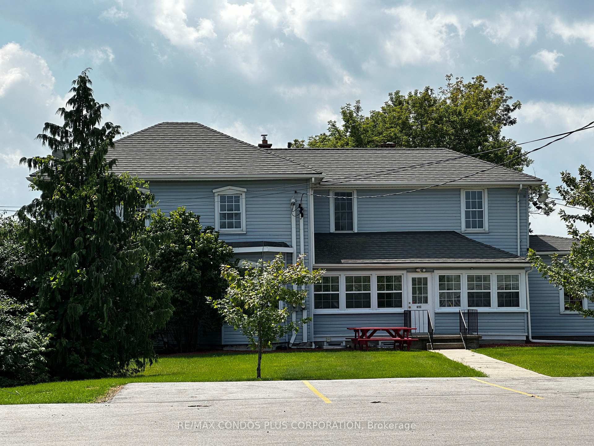 Photo of Unit 3, 758 Niagara Stone Road