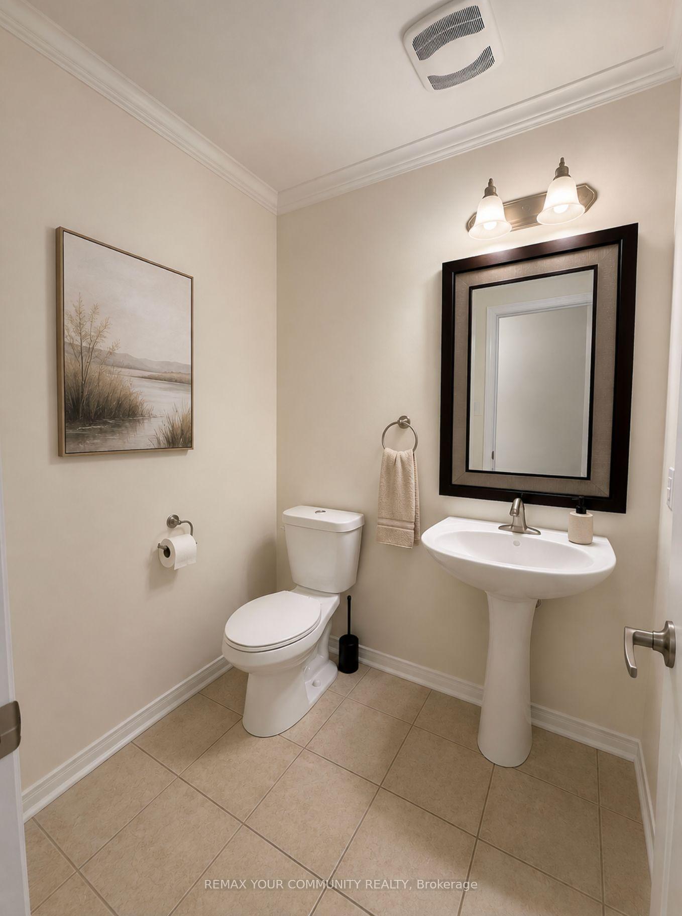 Photo 4 of 20 Overlander Way, Vaughan, Patterson — HOMEH