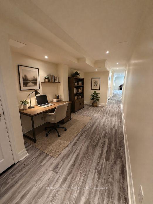 Photo 11 of 20 Overlander Way, Vaughan, Patterson — HOMEH