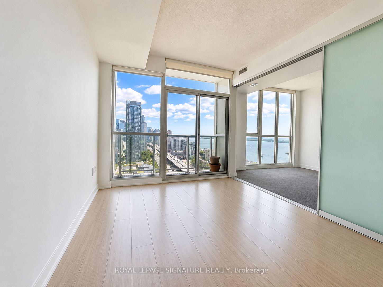 Photo 5 of Unit 3002, 75 Queens Wharf Road, Toronto, Waterfront Communities — HOMEH
