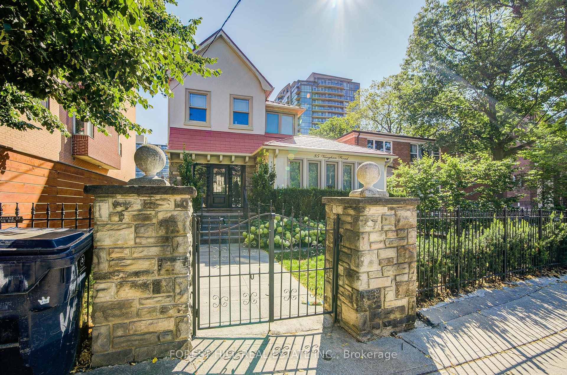 Photo 5 of Unit 5, 85 Vaughan Road, Toronto, Humewood-Cedarvale — HOMEH
