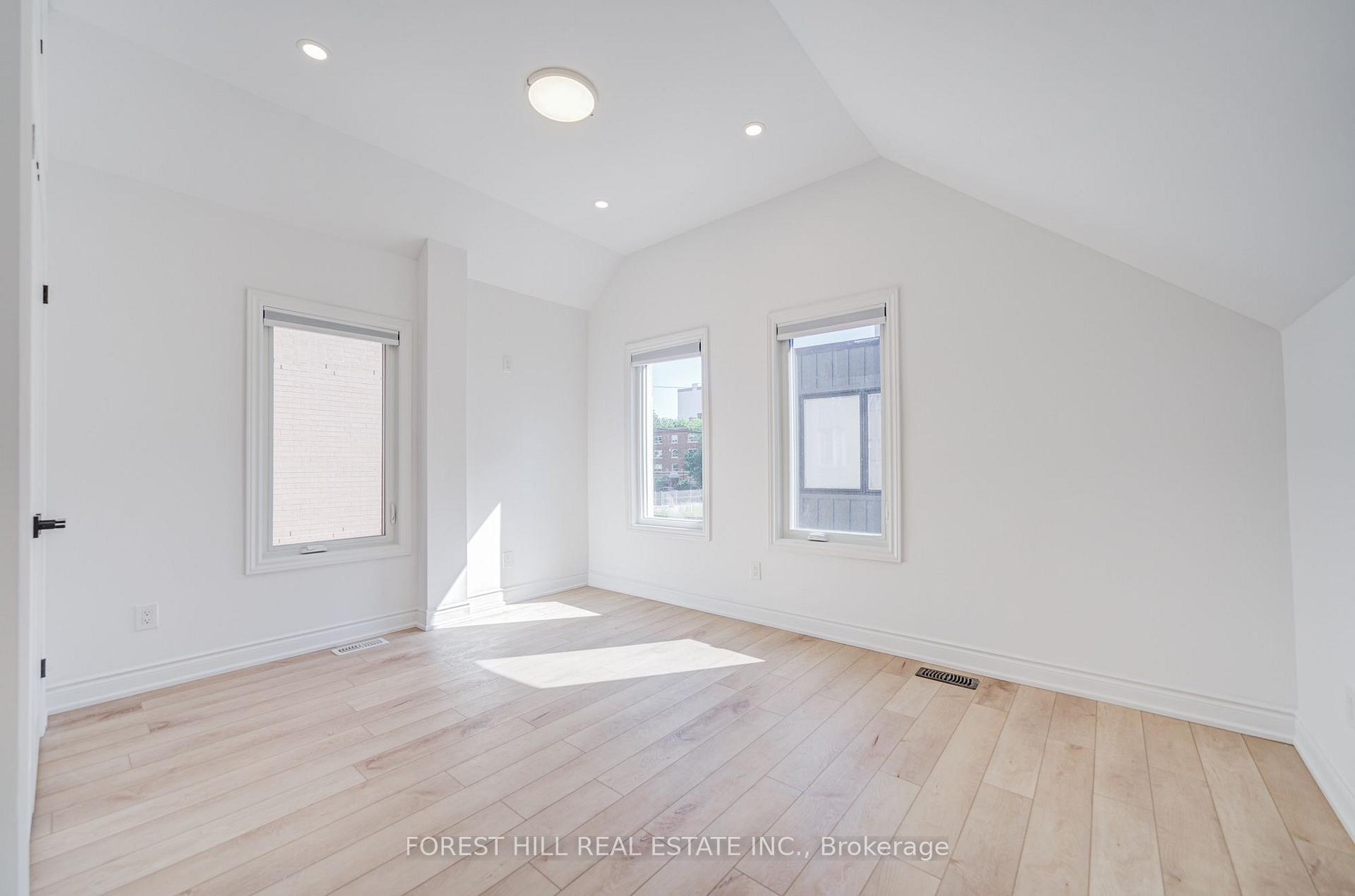 Photo 31 of Unit 5, 85 Vaughan Road, Toronto, Humewood-Cedarvale — HOMEH
