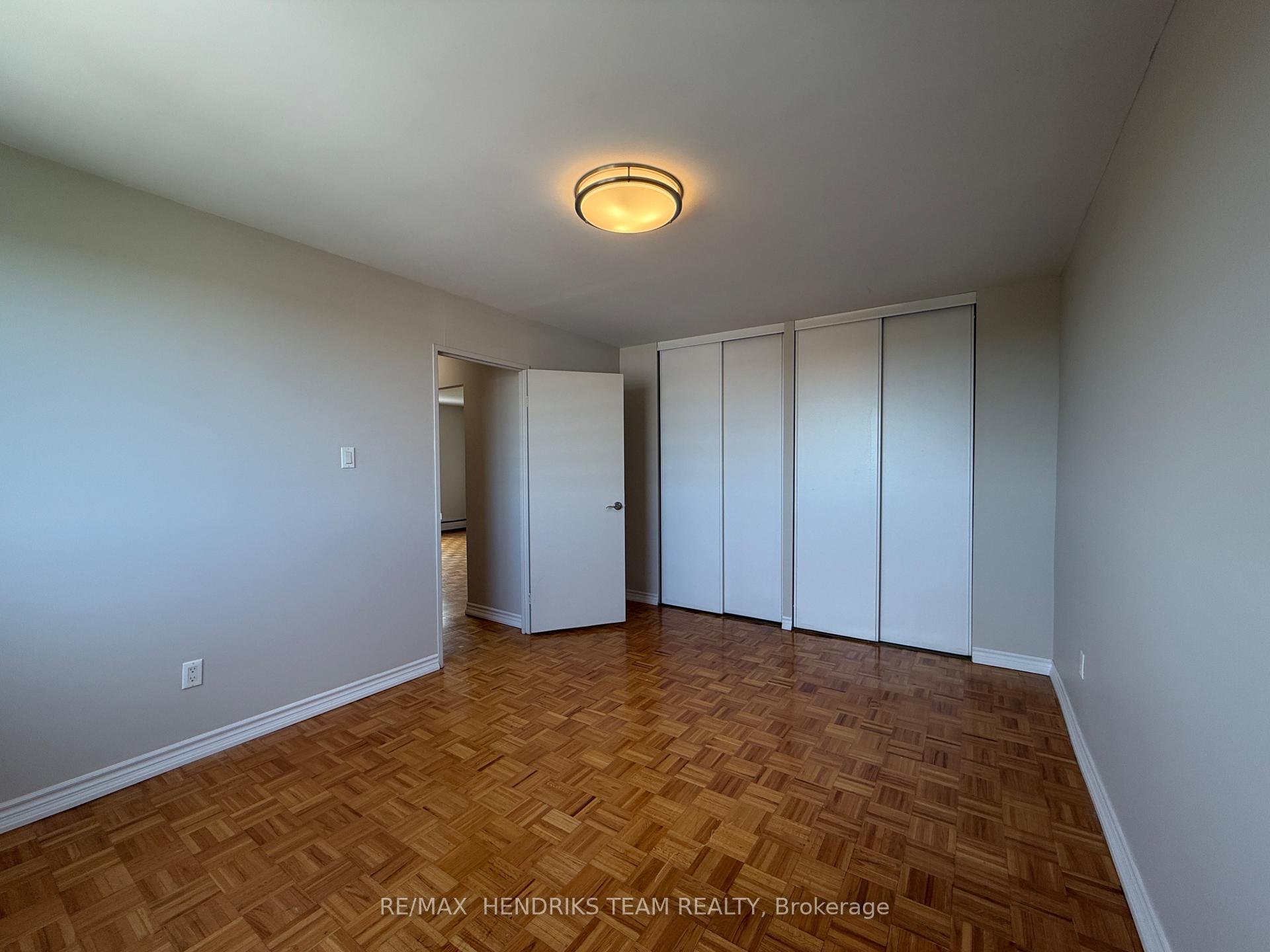 Photo 9 of Unit 809, 60 Windward Street, St. Catharines, Carlton/Bunting — HOMEH