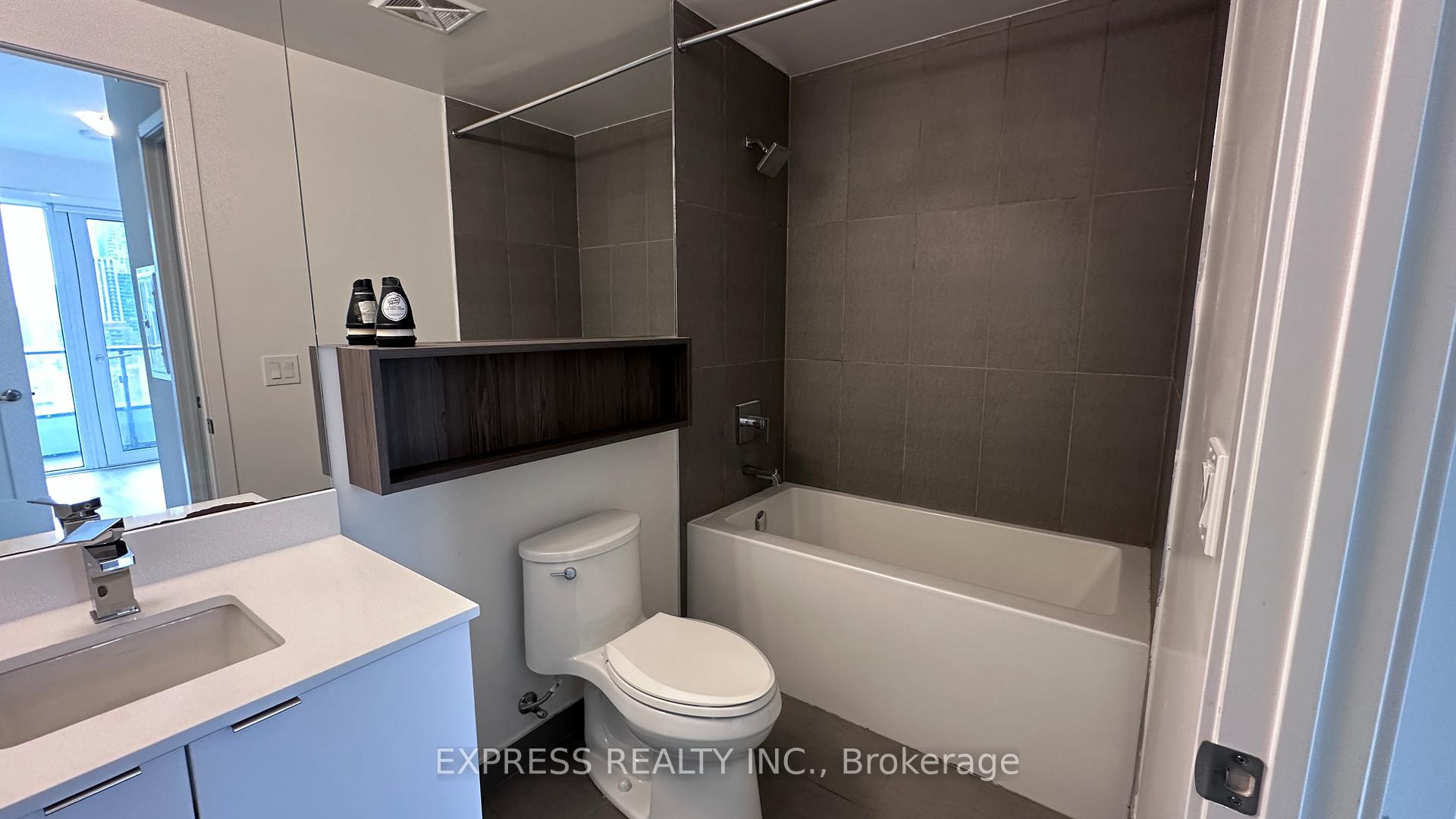Photo 14 of Unit 1648, 121 Lower Sherbourne Street, Toronto, Waterfront Communities — HOMEH