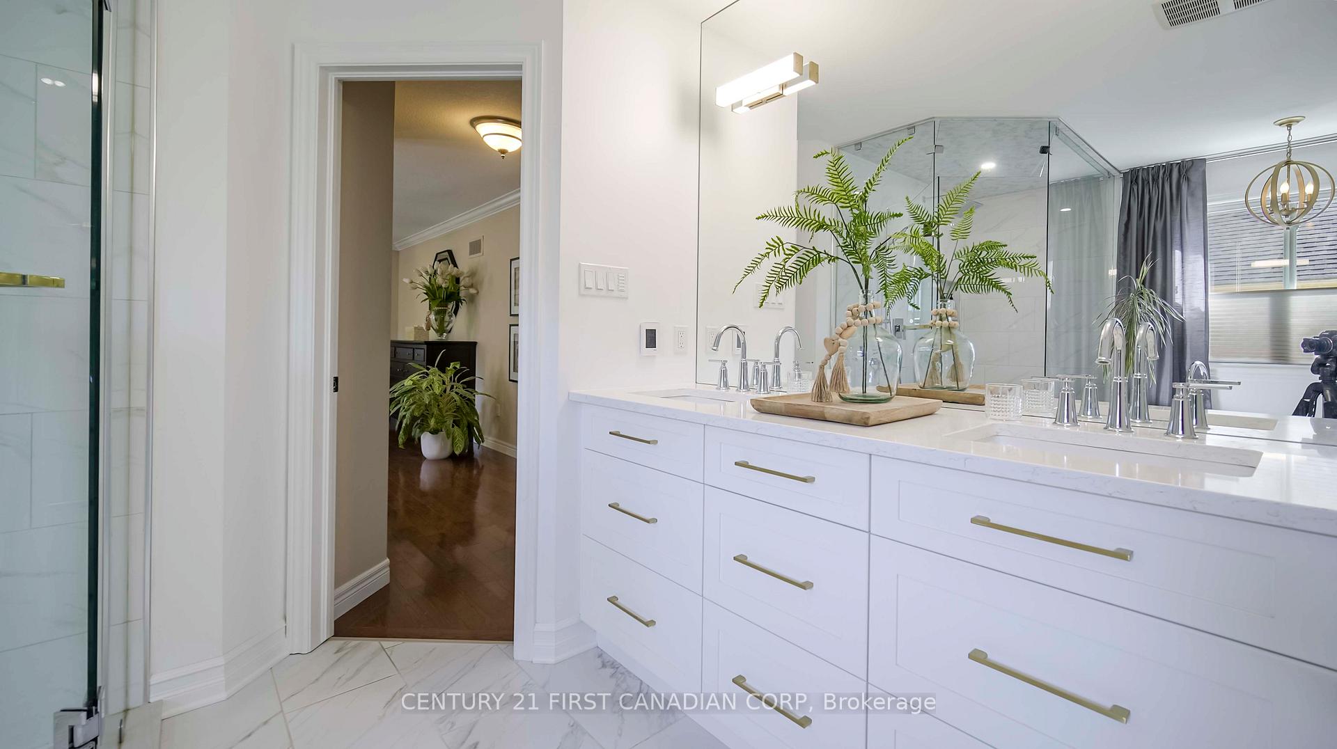 Photo 27 of 327 Richmeadow Road, London, North M — HOMEH