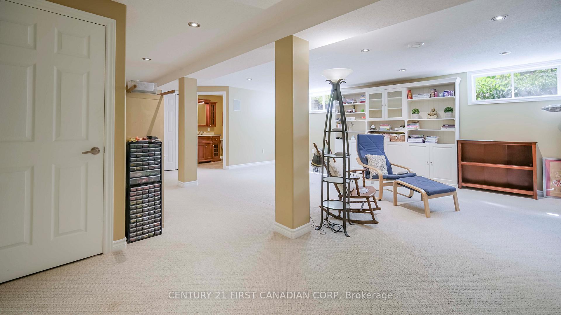 Photo 30 of 327 Richmeadow Road, London, North M — HOMEH