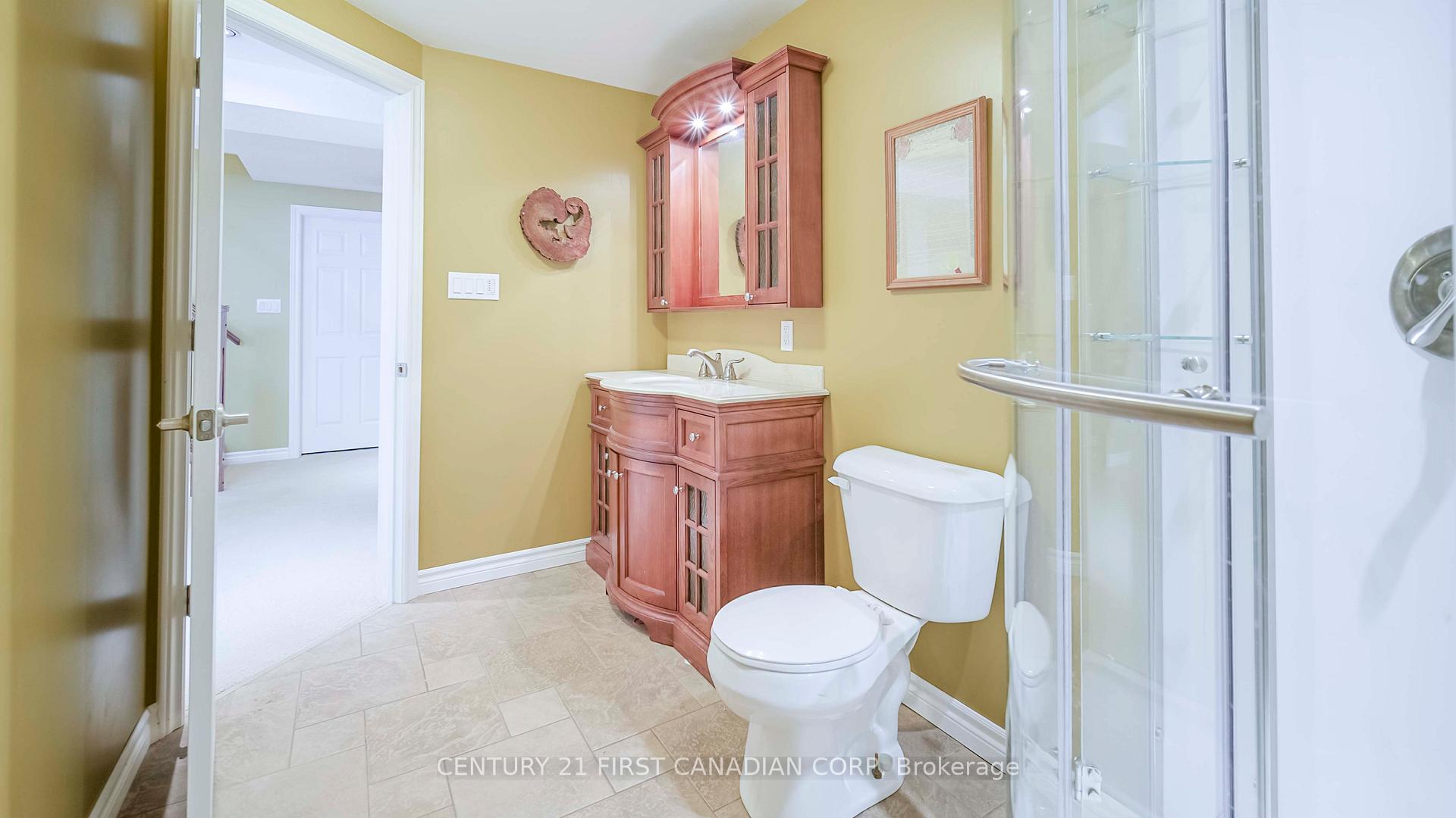 Photo 34 of 327 Richmeadow Road, London, North M — HOMEH