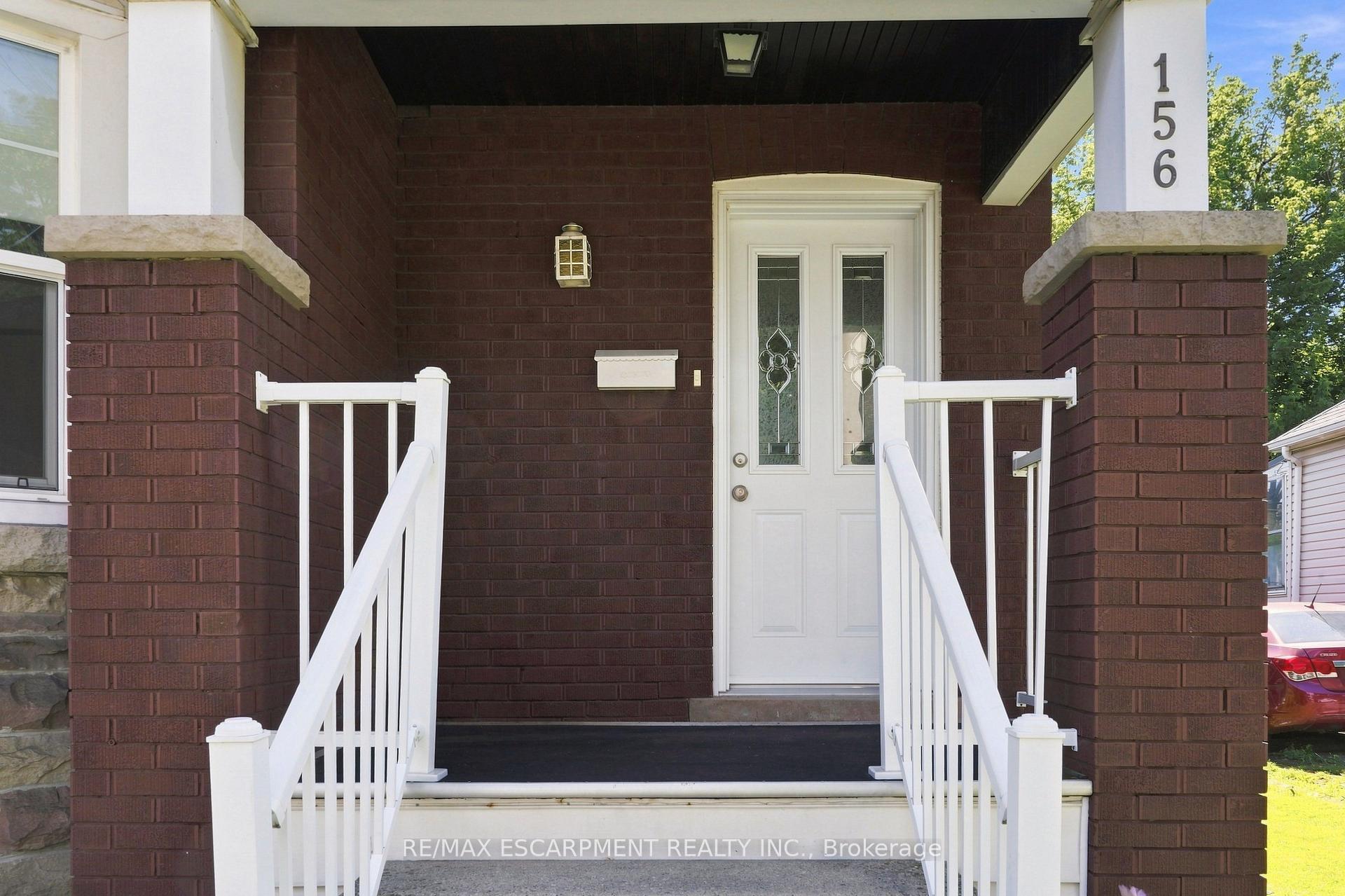 Photo 4 of 156 Tragina Avenue N, Hamilton, Homeside — HOMEH