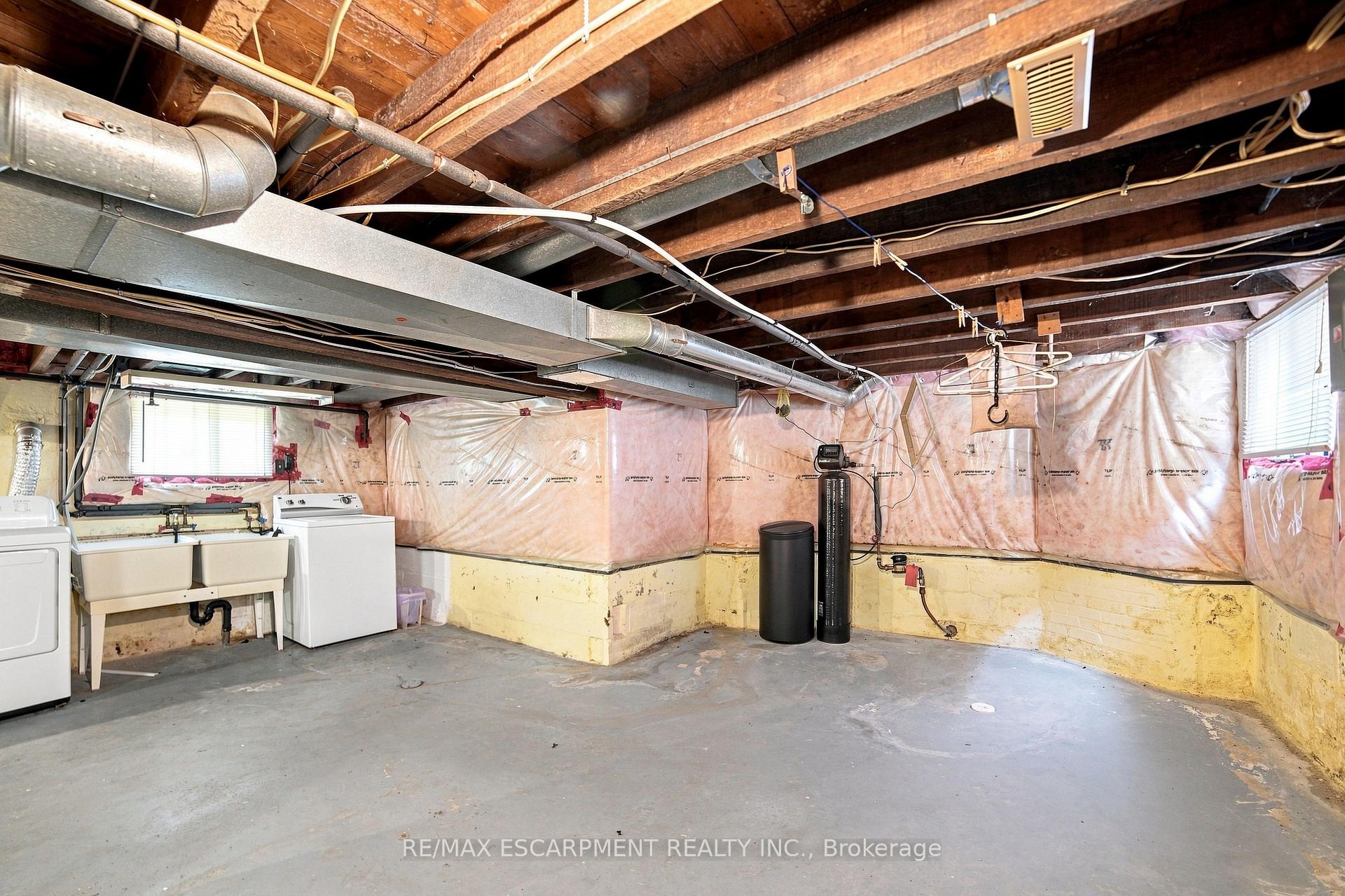 Photo 25 of 156 Tragina Avenue N, Hamilton, Homeside — HOMEH